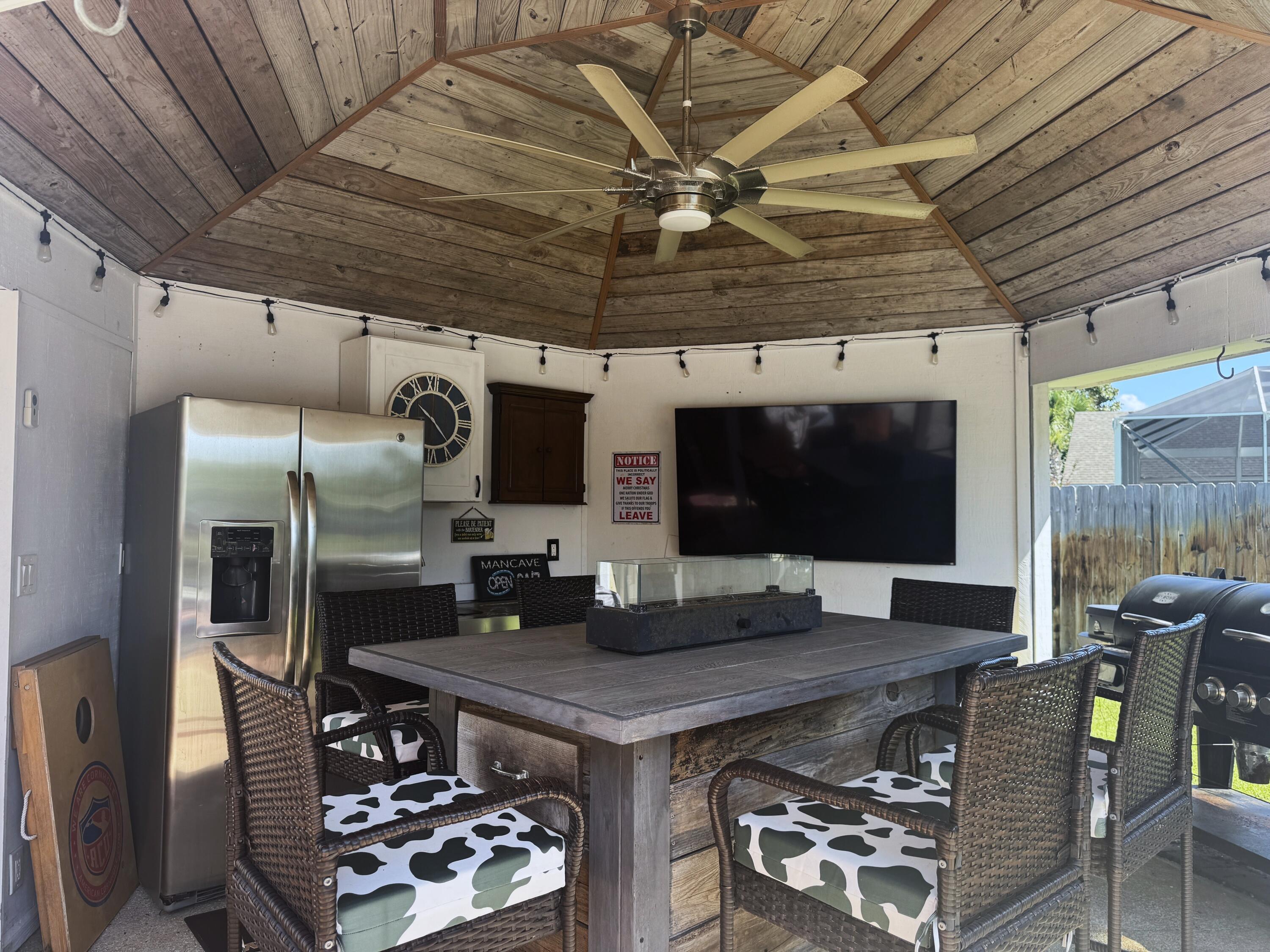 INDIAN BAYOU - Residential