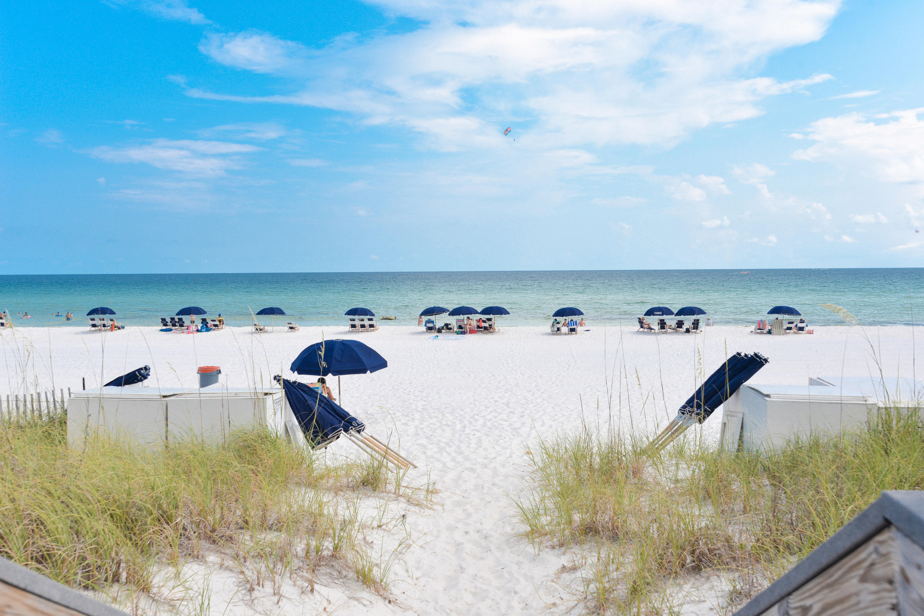 REGENCY TOWERS - Residential