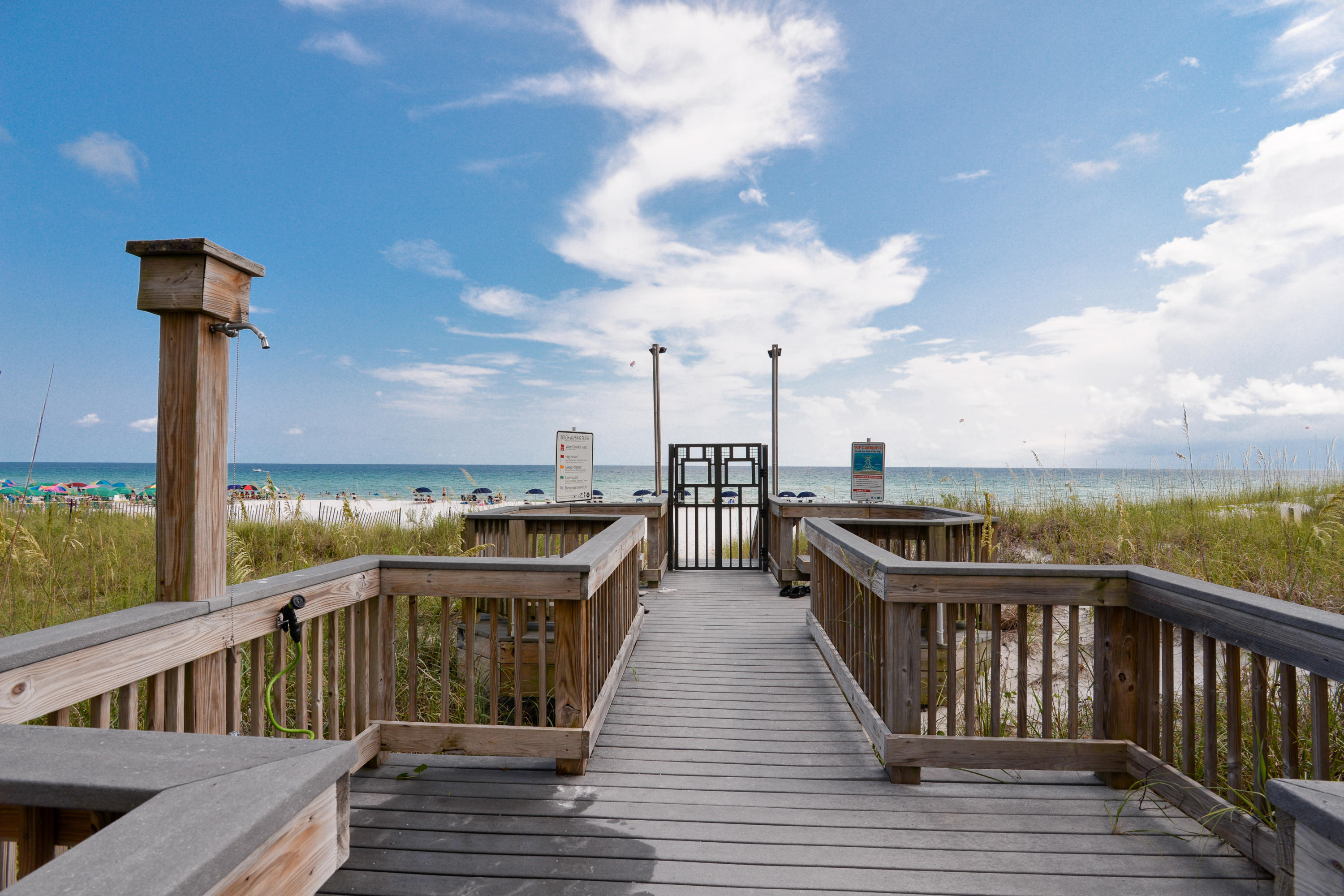 REGENCY TOWERS - Residential