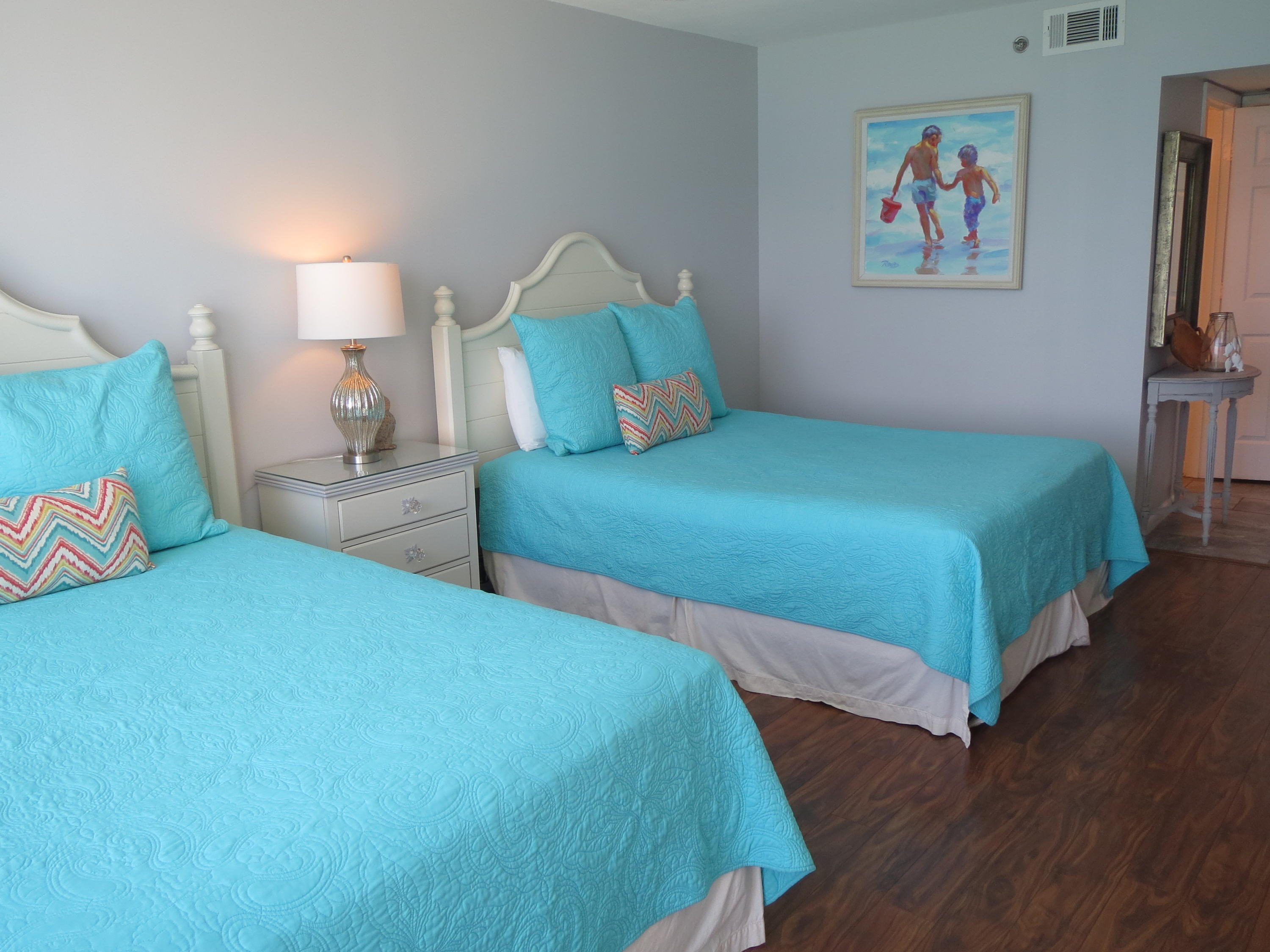 LONG BEACH - Residential