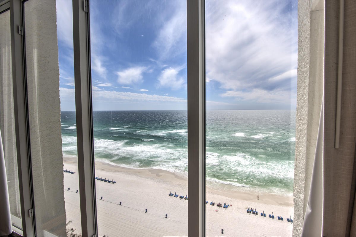 LONG BEACH - Residential