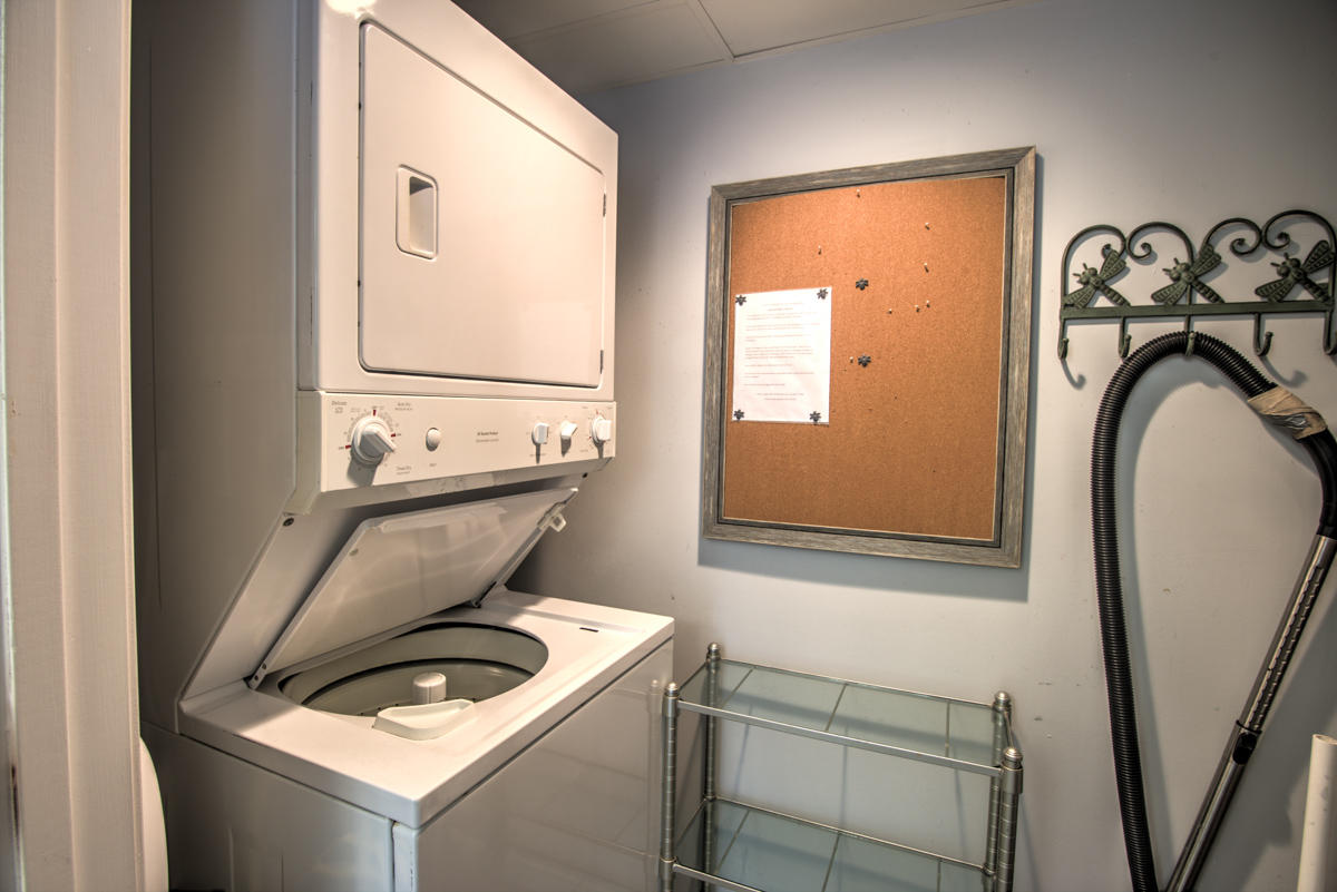 LONG BEACH - Residential