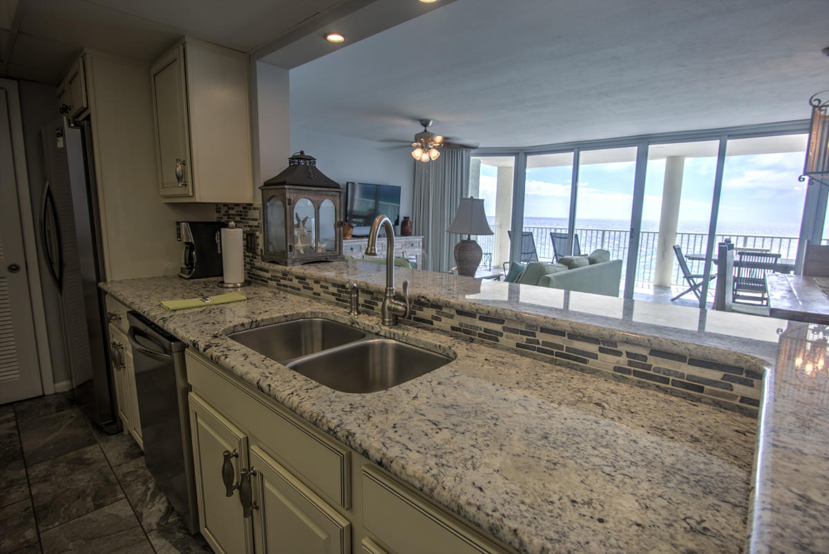 LONG BEACH - Residential