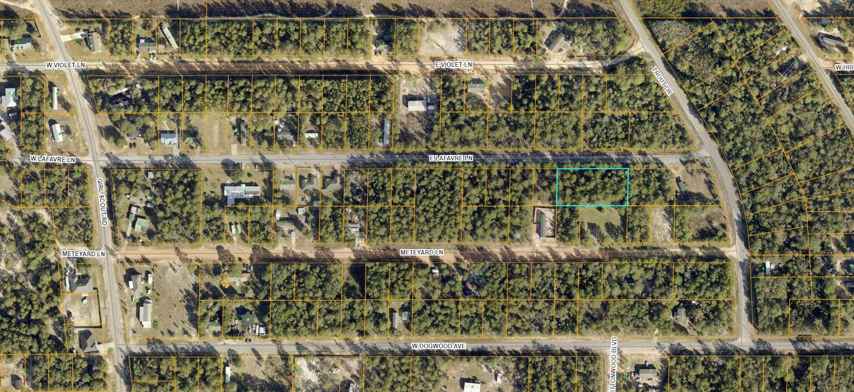 one lot of 3 platted lots in a .69 acre parcel in Oakwood Hills, an area which is currently being developed and growing. Numerous distribution centers under development, such as Amazon. Zoning is Rural Residential / Low Density which allows Single family residential, manufactured / mobile homes, and modular homes. See photos for information PER the COUNTY GIS map for soils, flood zone , which is X, zoning, and other pertinent info. Set backs per county F 20 B 15 Sides 7 1/2 . The lot is raw , no tap in fees have been paid, septic needed, public water and electric available