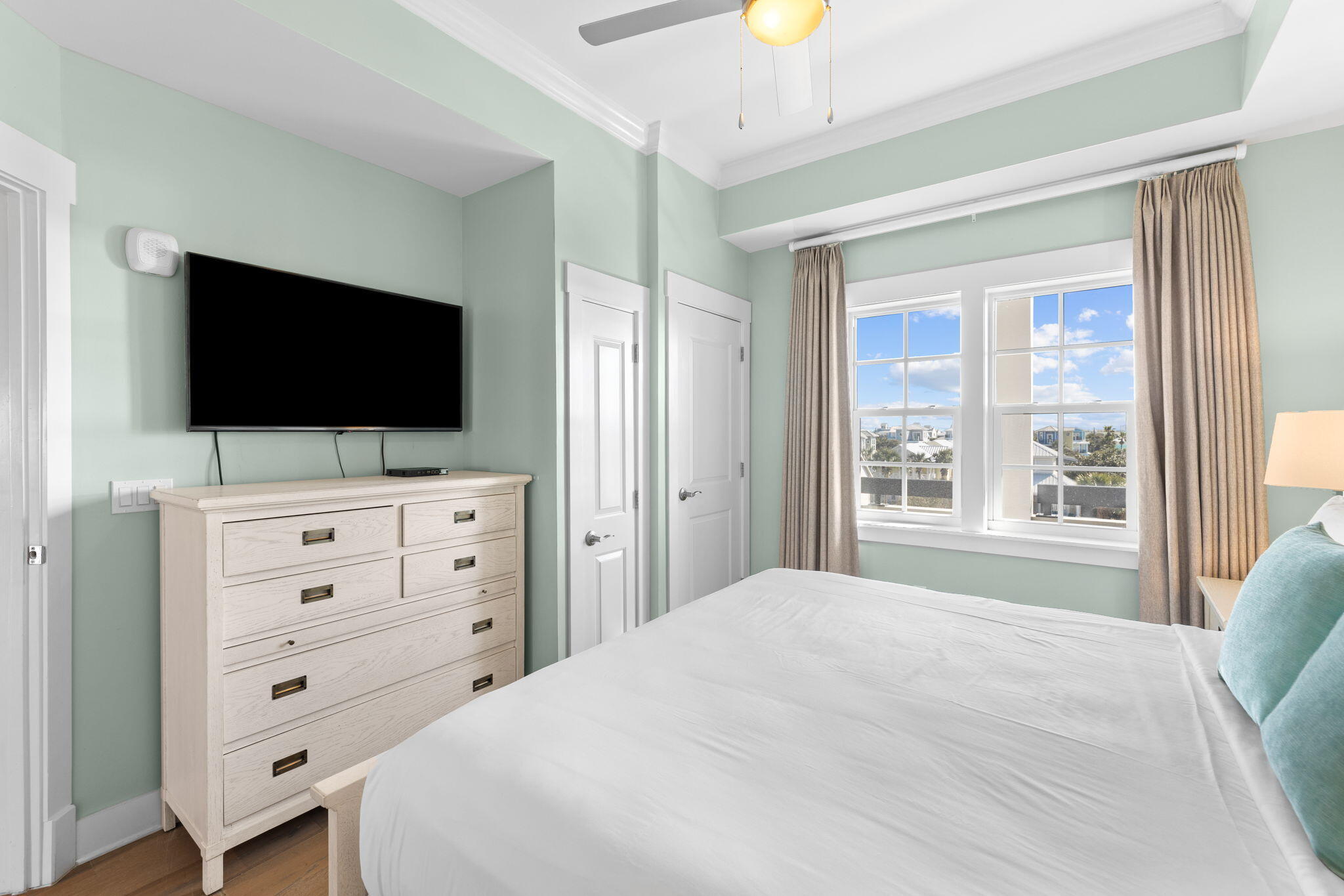 HENDERSON LOFTS - Residential