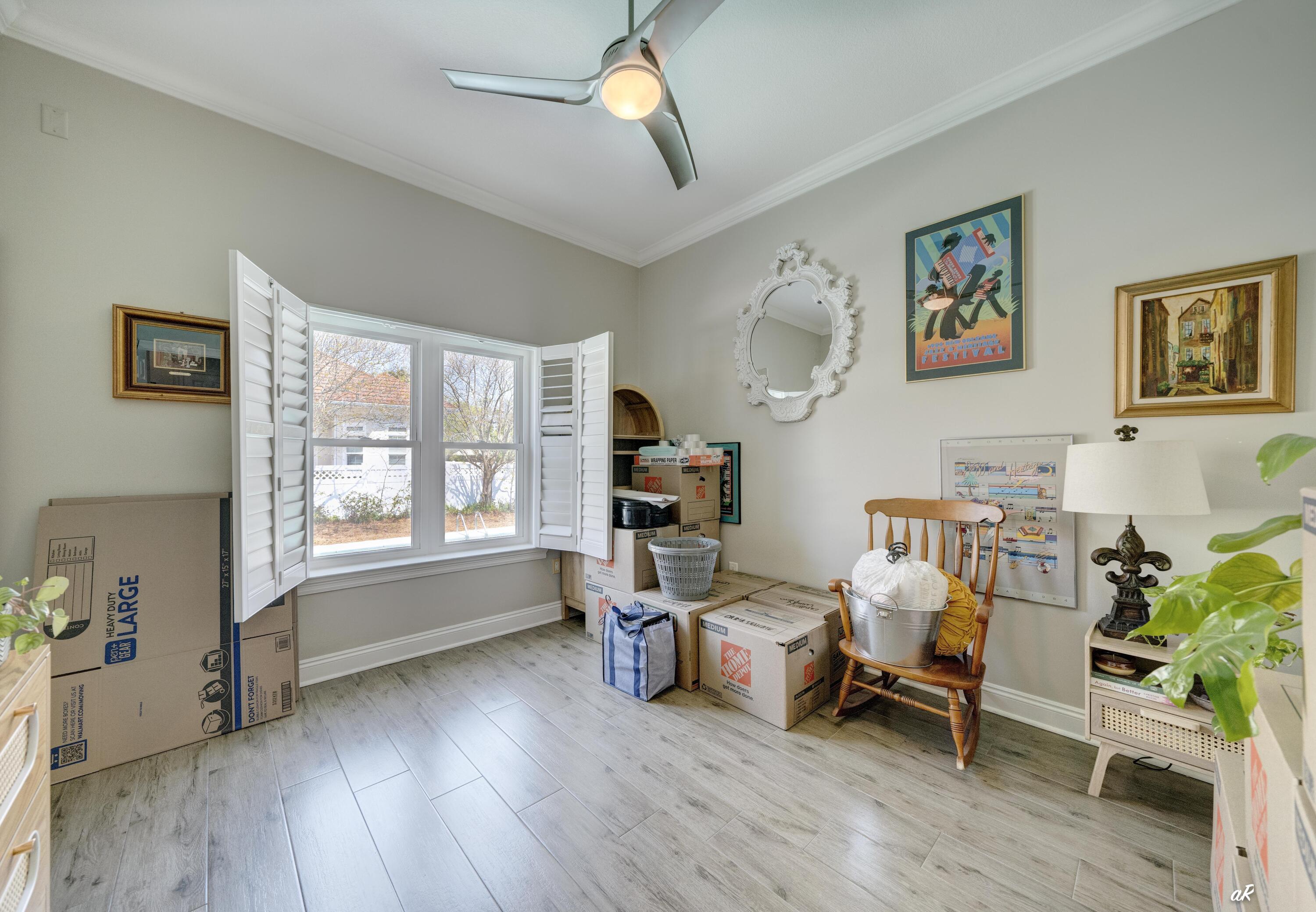 CANDLEWICK ACRES - Residential