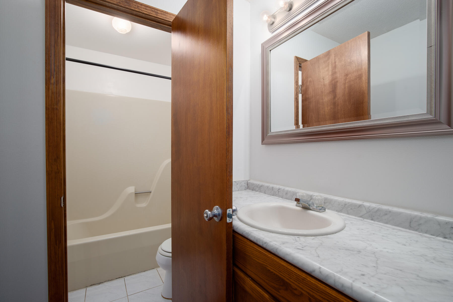 BAYOU WOODS 5TH ADDN - Residential