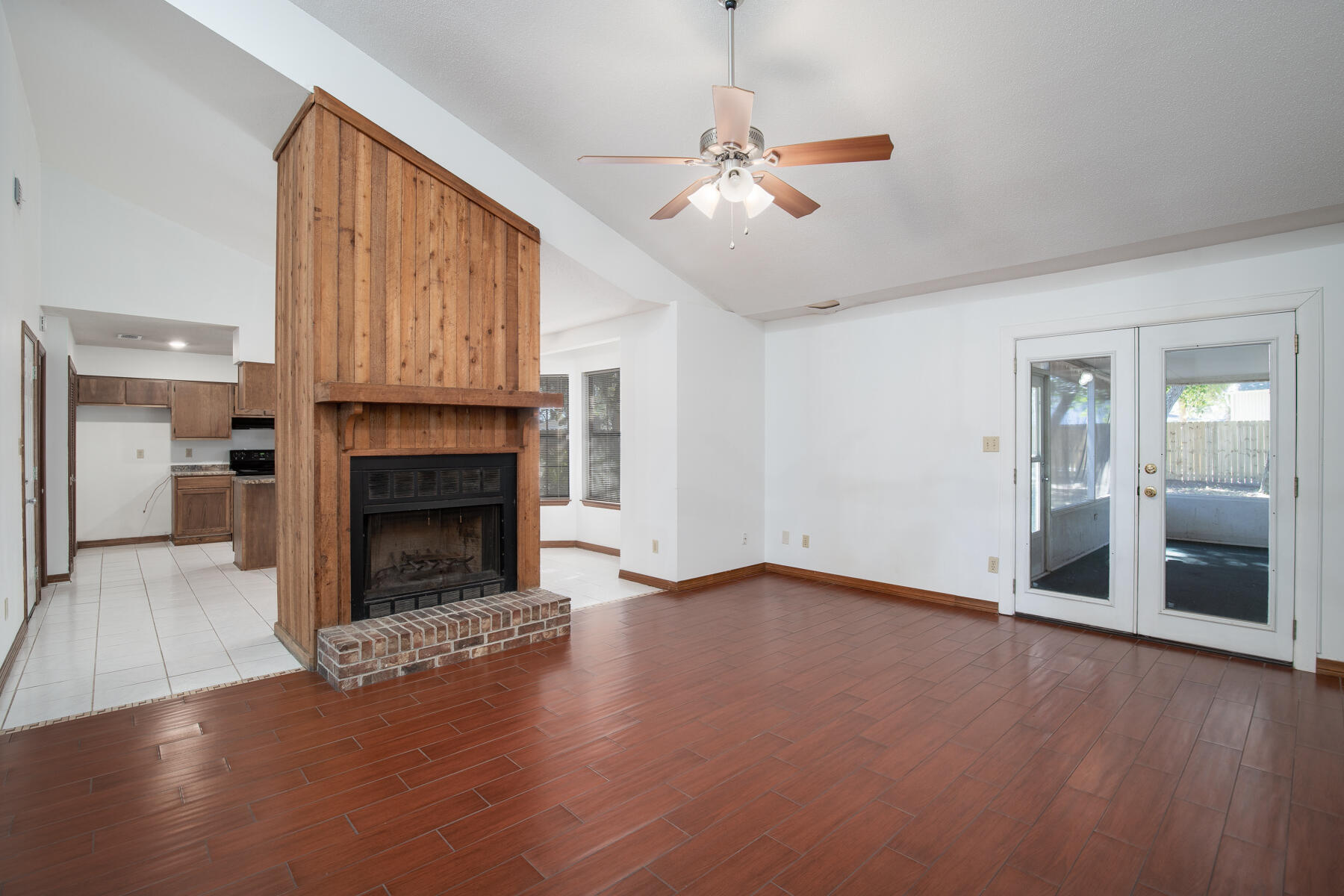 BAYOU WOODS 5TH ADDN - Residential