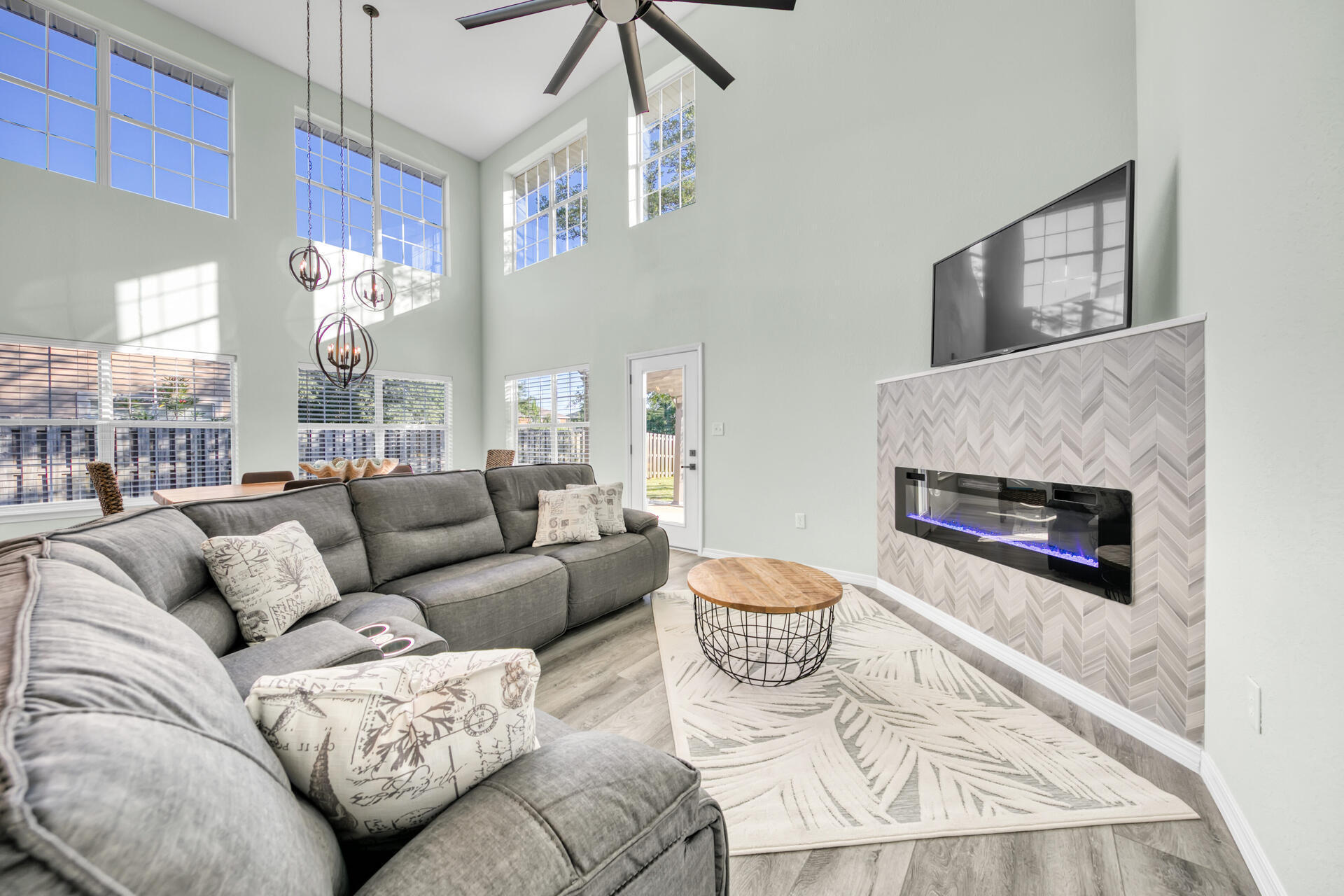 DRIFTWOOD ESTATES - Residential