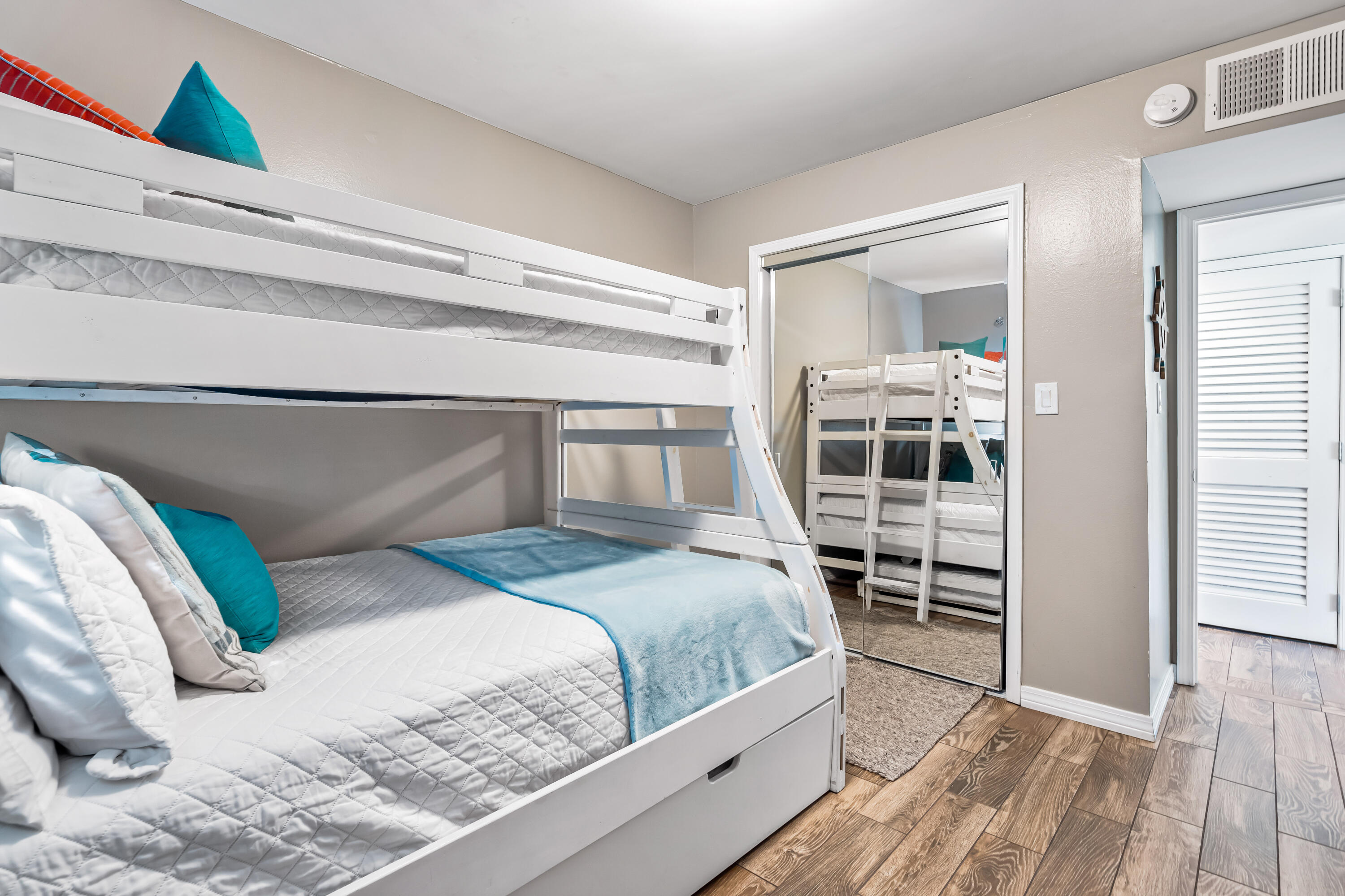 Seascape Phase I II III & IV - Residential