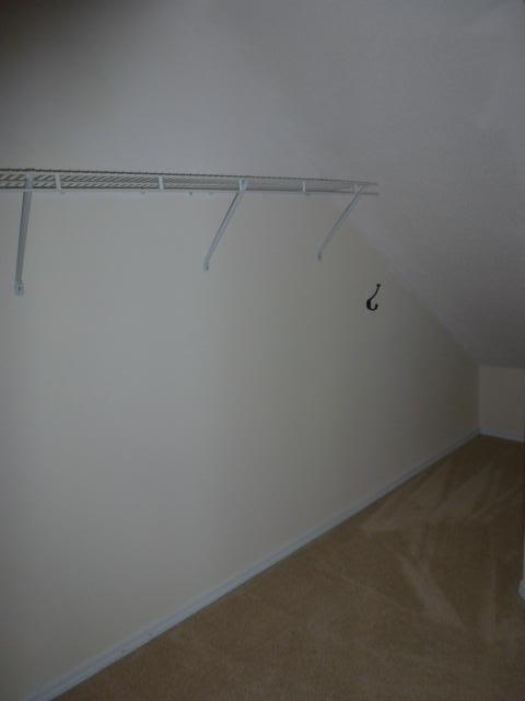 HUNTERS RUN S/D - Residential Lease