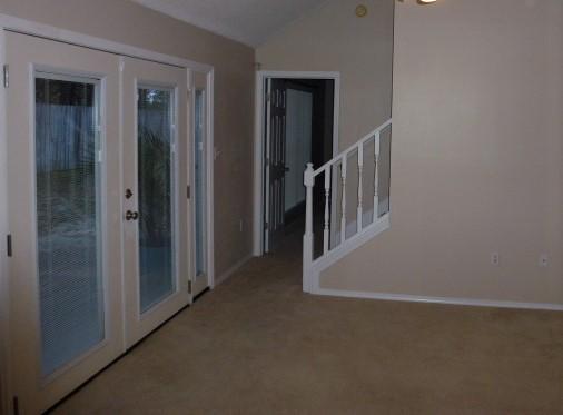 HUNTERS RUN S/D - Residential Lease