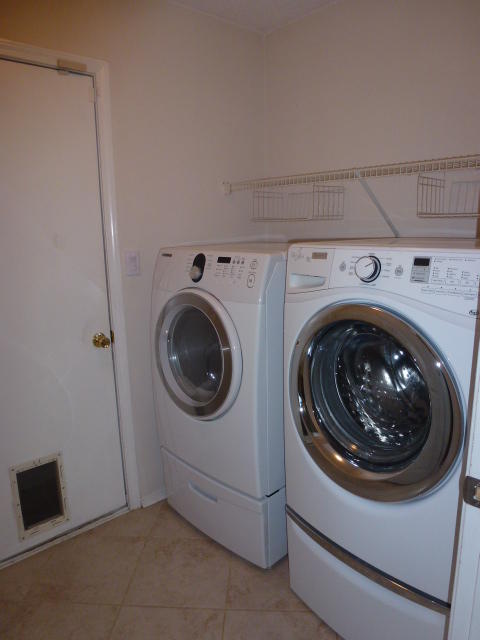 HUNTERS RUN S/D - Residential Lease