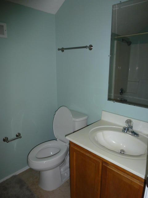 HUNTERS RUN S/D - Residential Lease