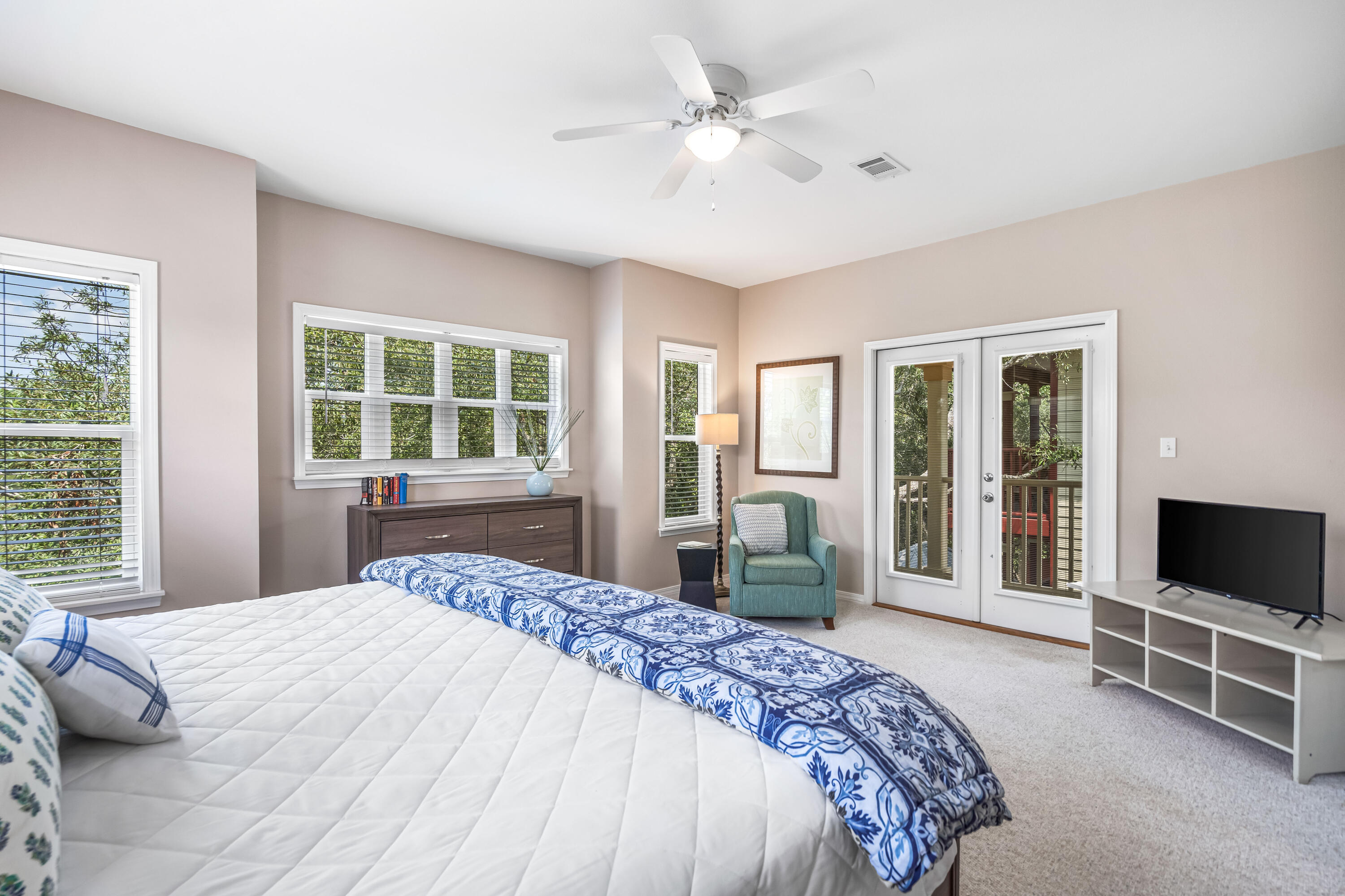 OLD FLORIDA VILLAGE - Residential