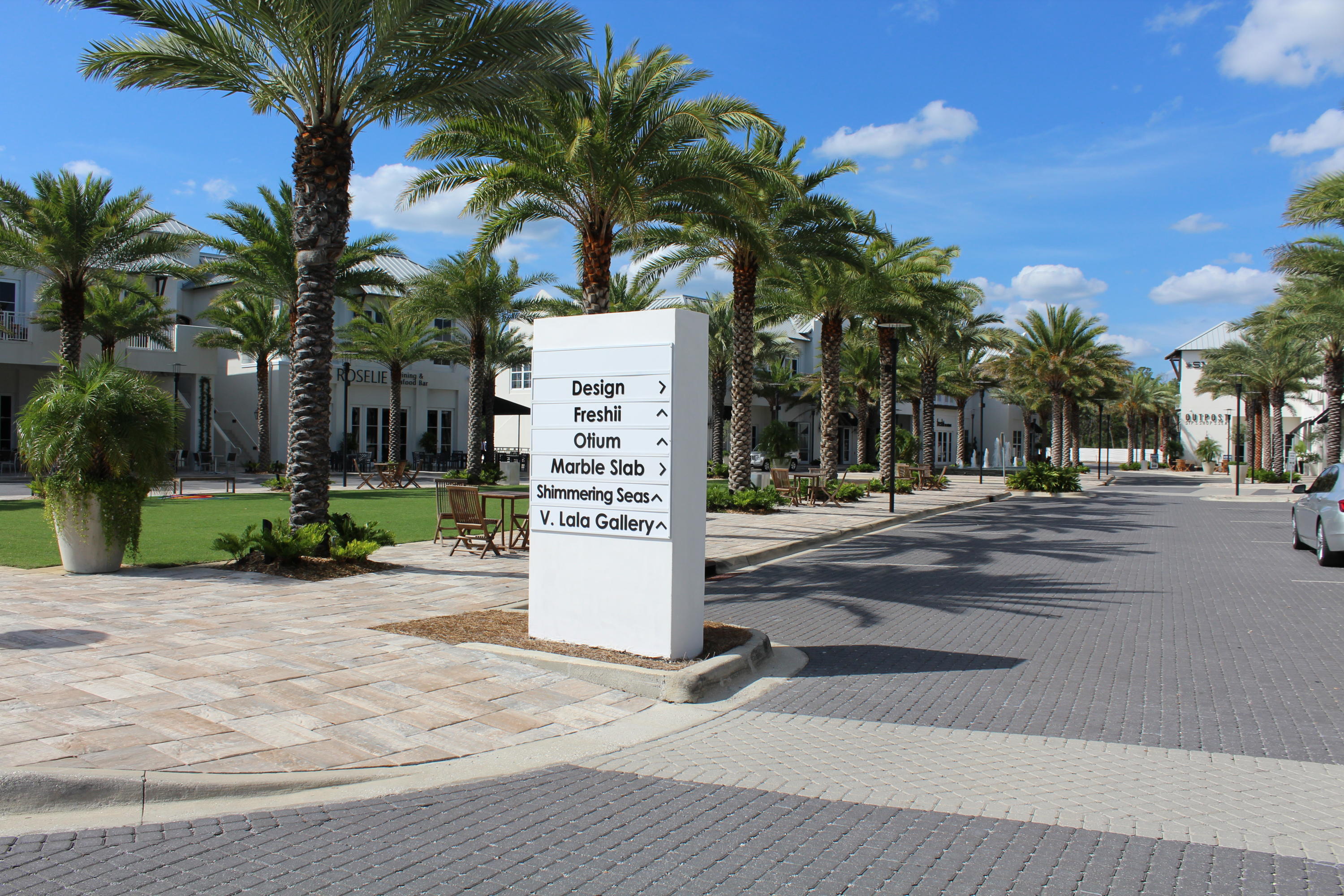 POMPANO PLACE - Land