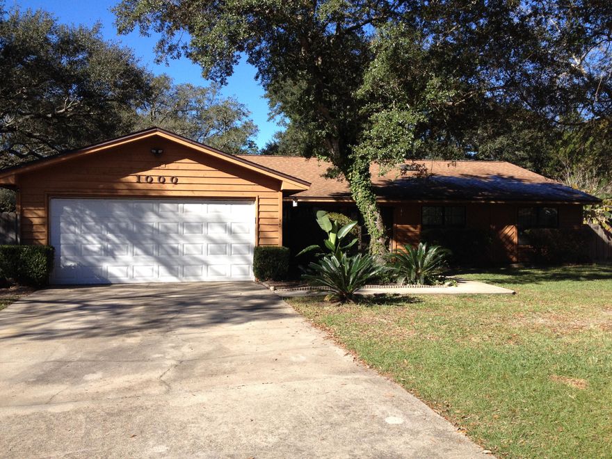 Beautifully maintained home in a well established neighborhood and convenient to shopping, Eglin and Hurlburt. This 4 bedroom, 2 1/2 bath (1/2 bath is already plumbed for a shower) is perfect for entertaining or just relaxing by the pool. The master suite is a must see. It's large with a cathedral ceiling and bay window. The master bath has a jetted tub and separate shower, dressing area and walk in closet. The eat-in kitchen is 24 x 11 and there is also a formal dining room. It has been freshly painted and is in move-in condition. This is a great home in a great location with trees galore! It also has a TREE HOUSE for the kids. Will be adding more pictures in a few days. Better yet, come take a look and see it for yourself.