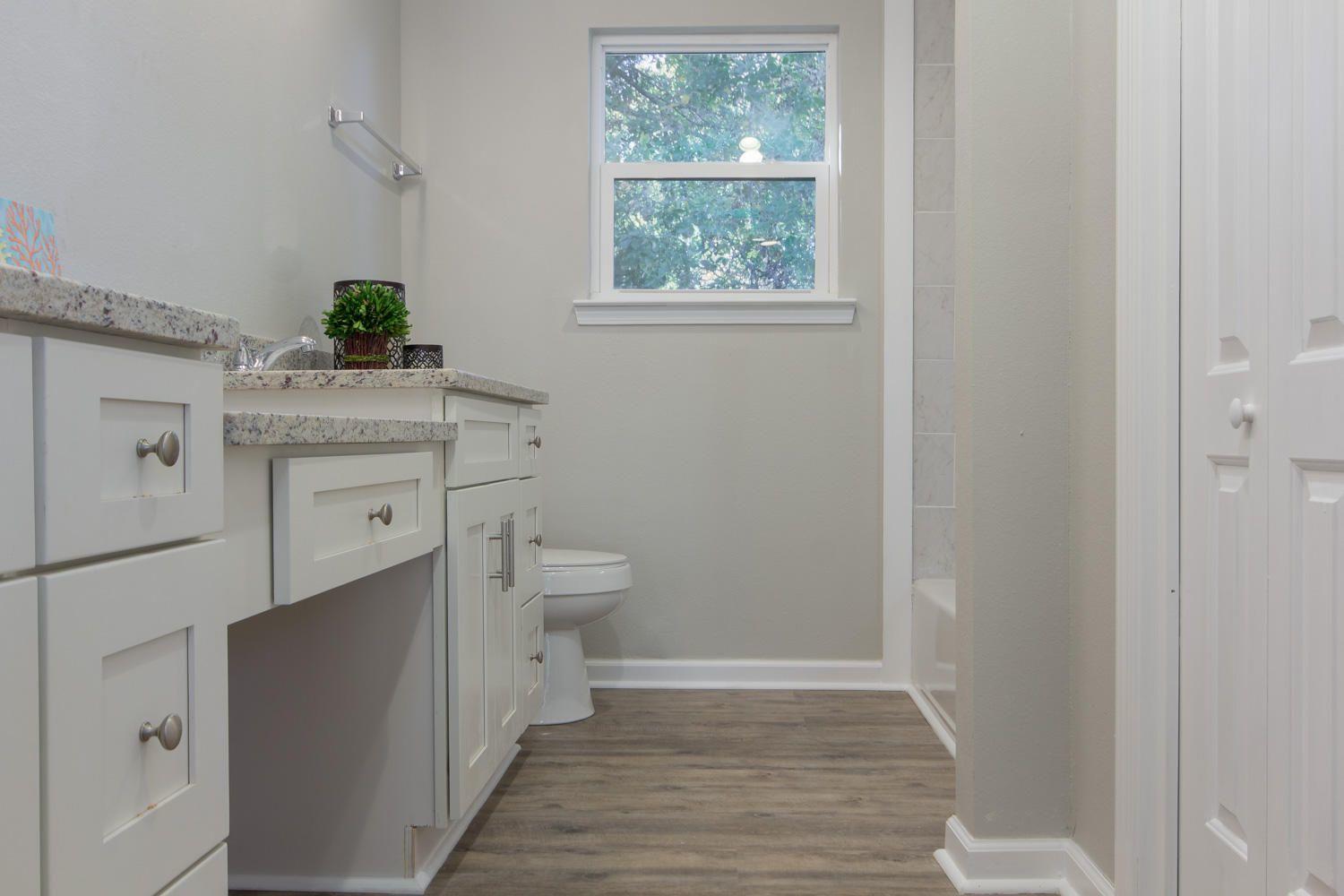 RAINTREE ESTATES - Residential