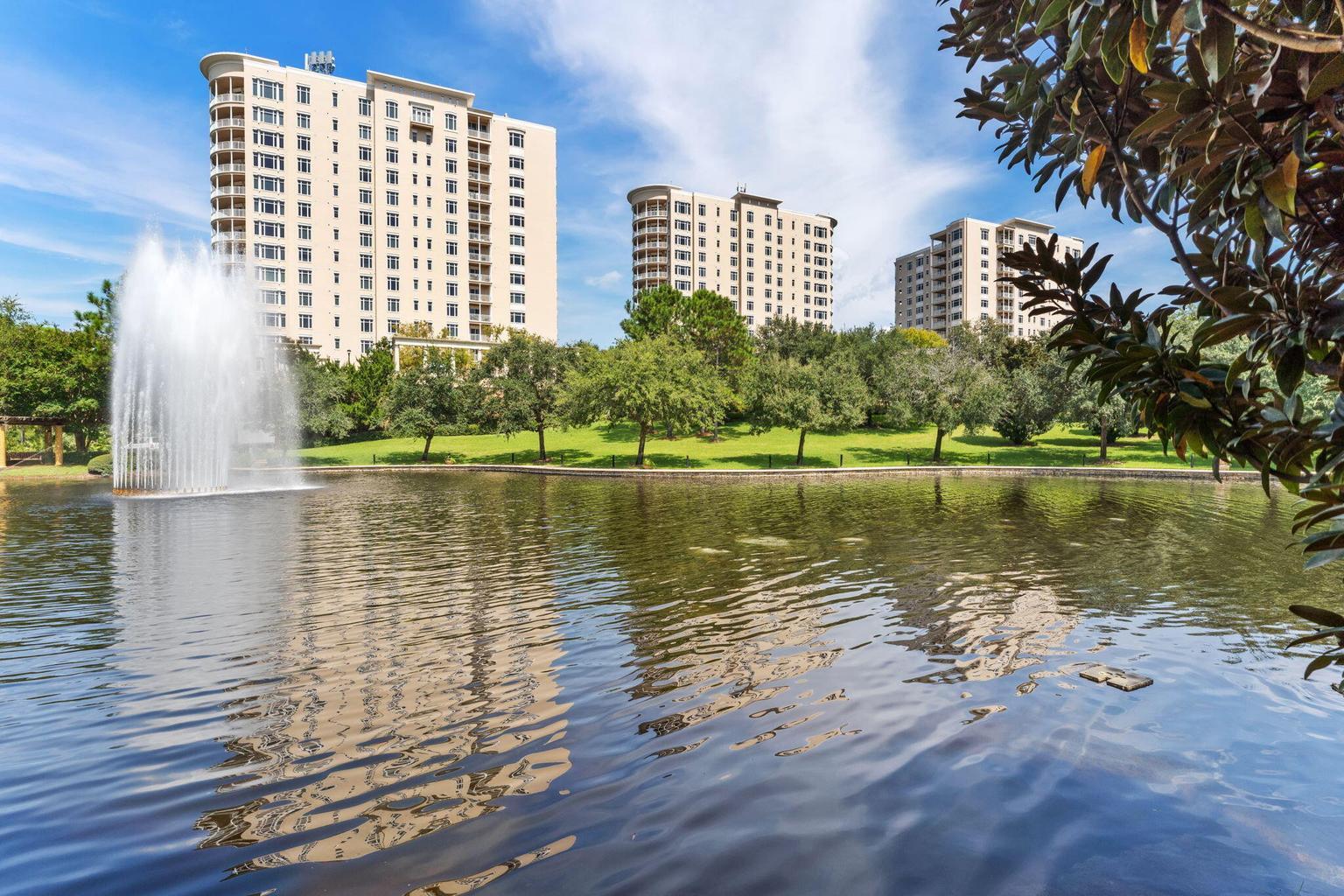 ONE WATER PLACE - Residential