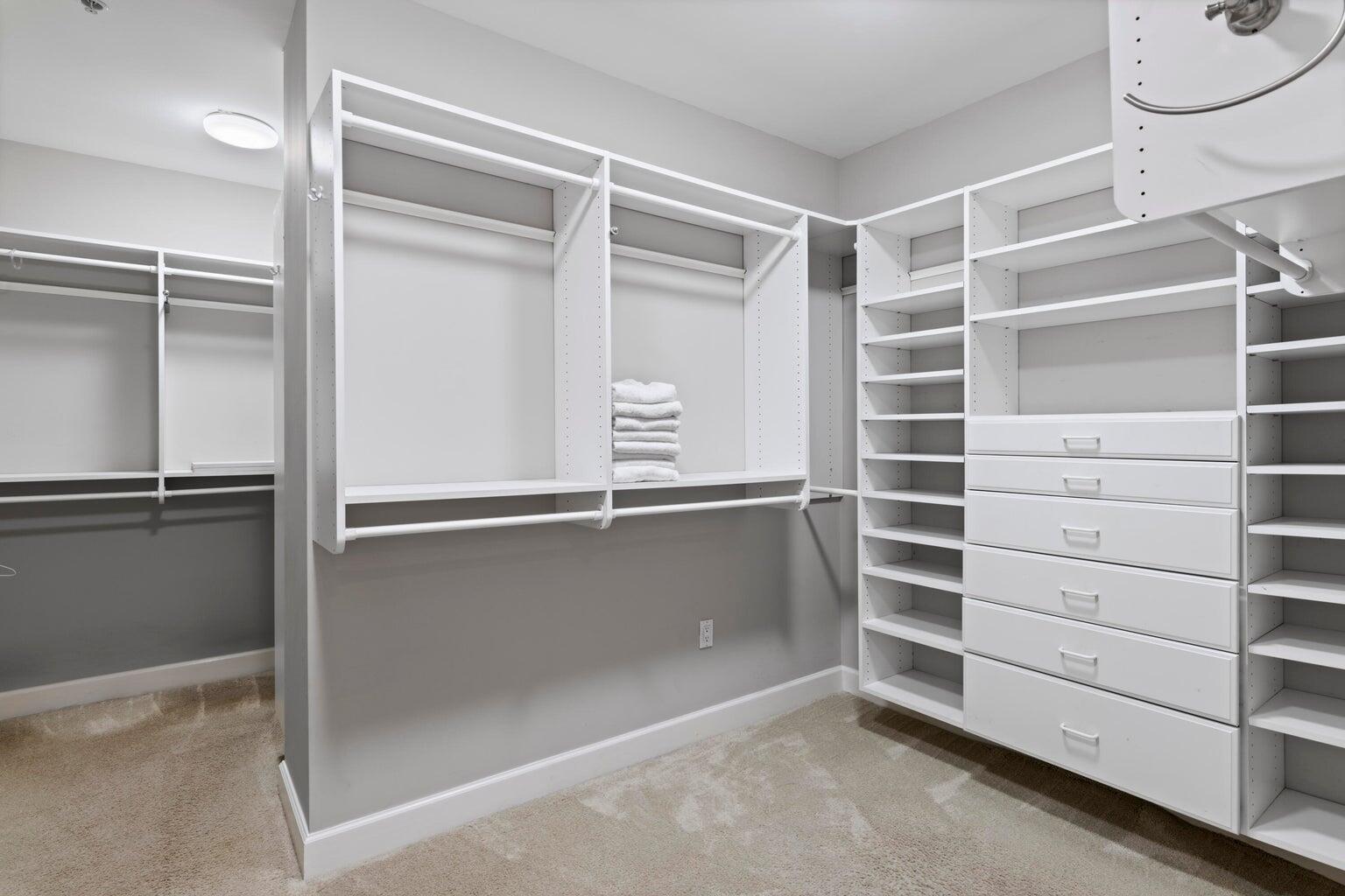 ONE WATER PLACE - Residential