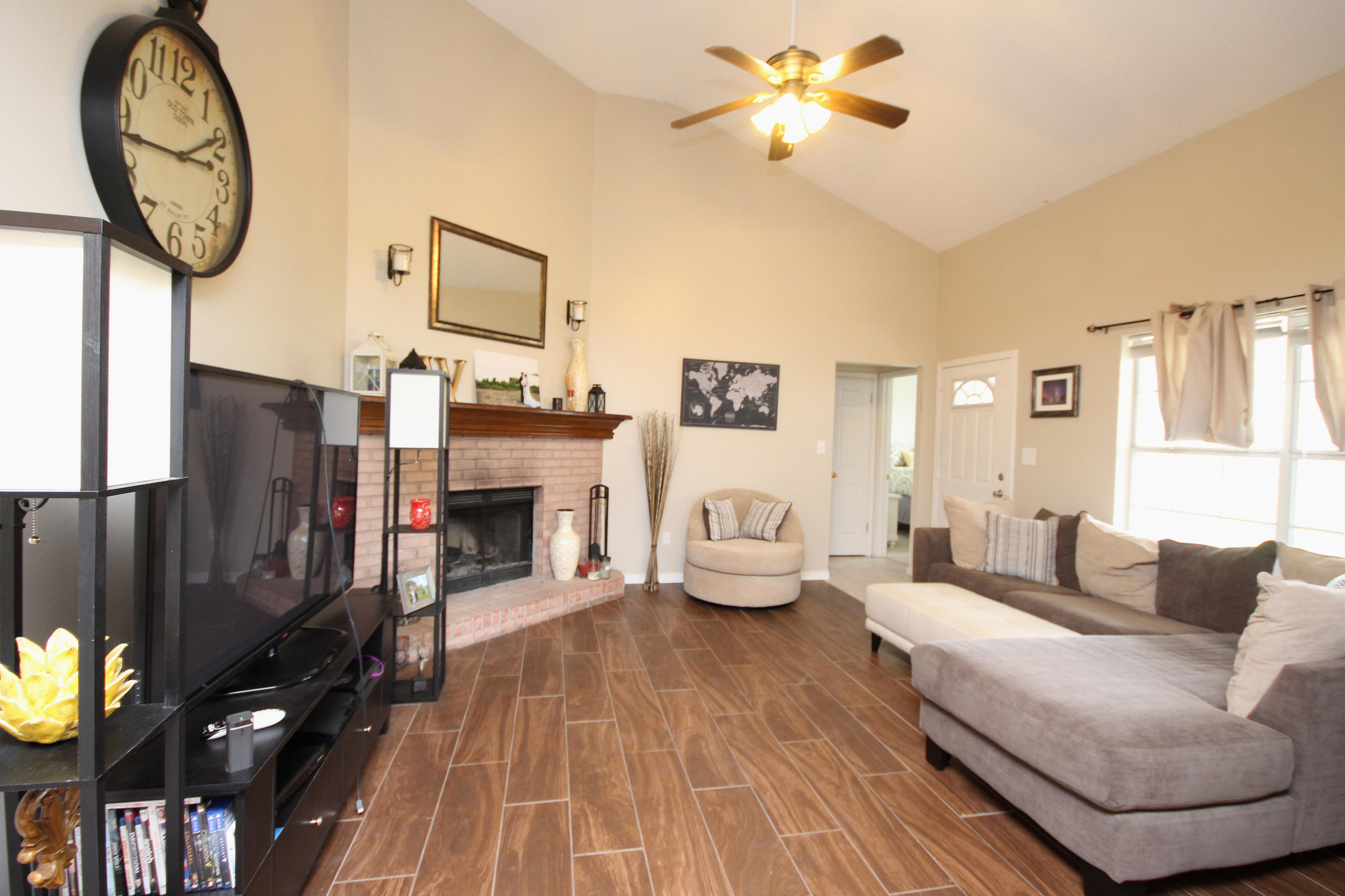 ORION LAKE - Residential