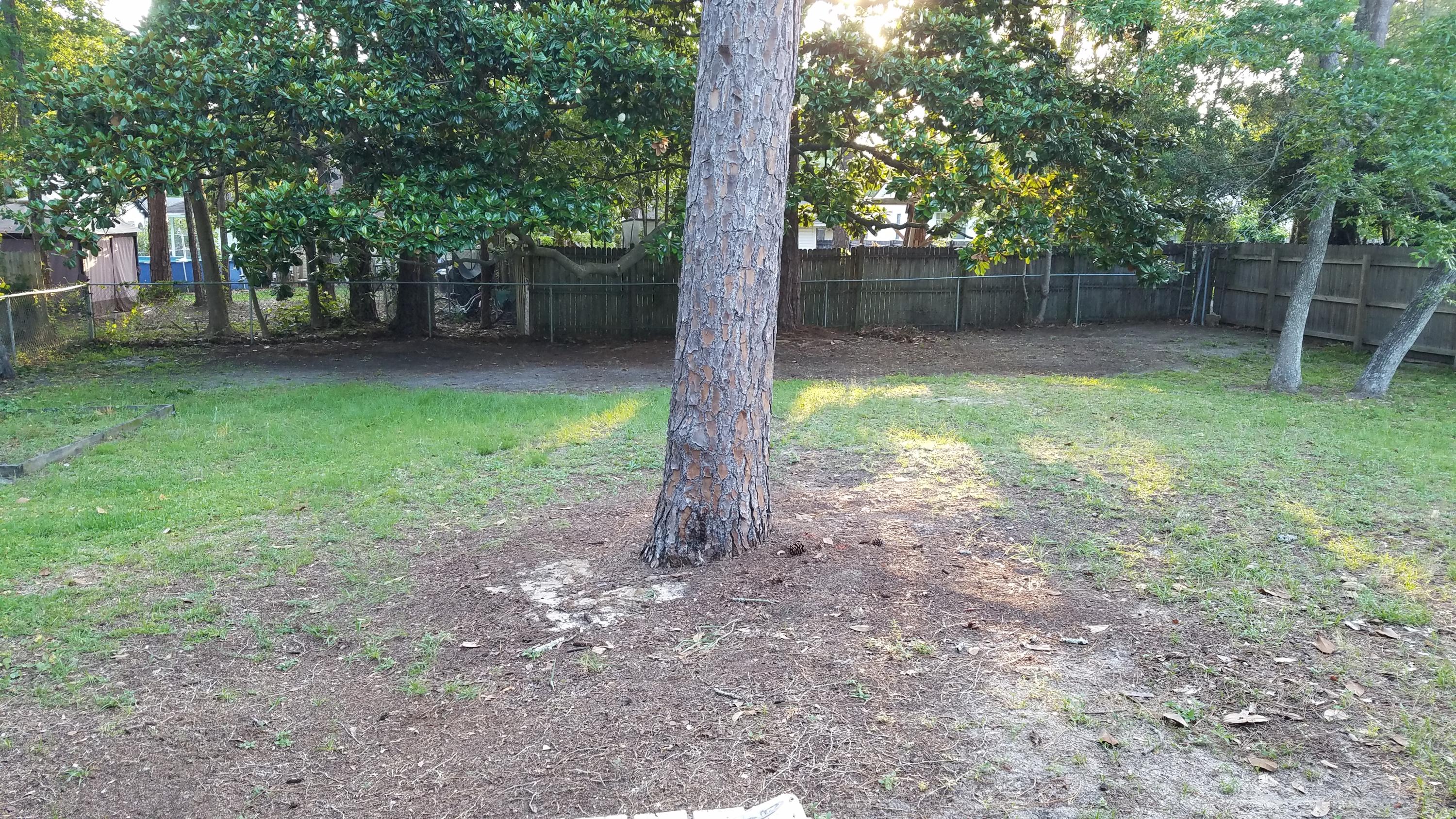 VALPARAISO PINECREST 6 - Residential Lease