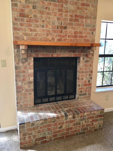 VALPARAISO PINECREST 6 - Residential Lease