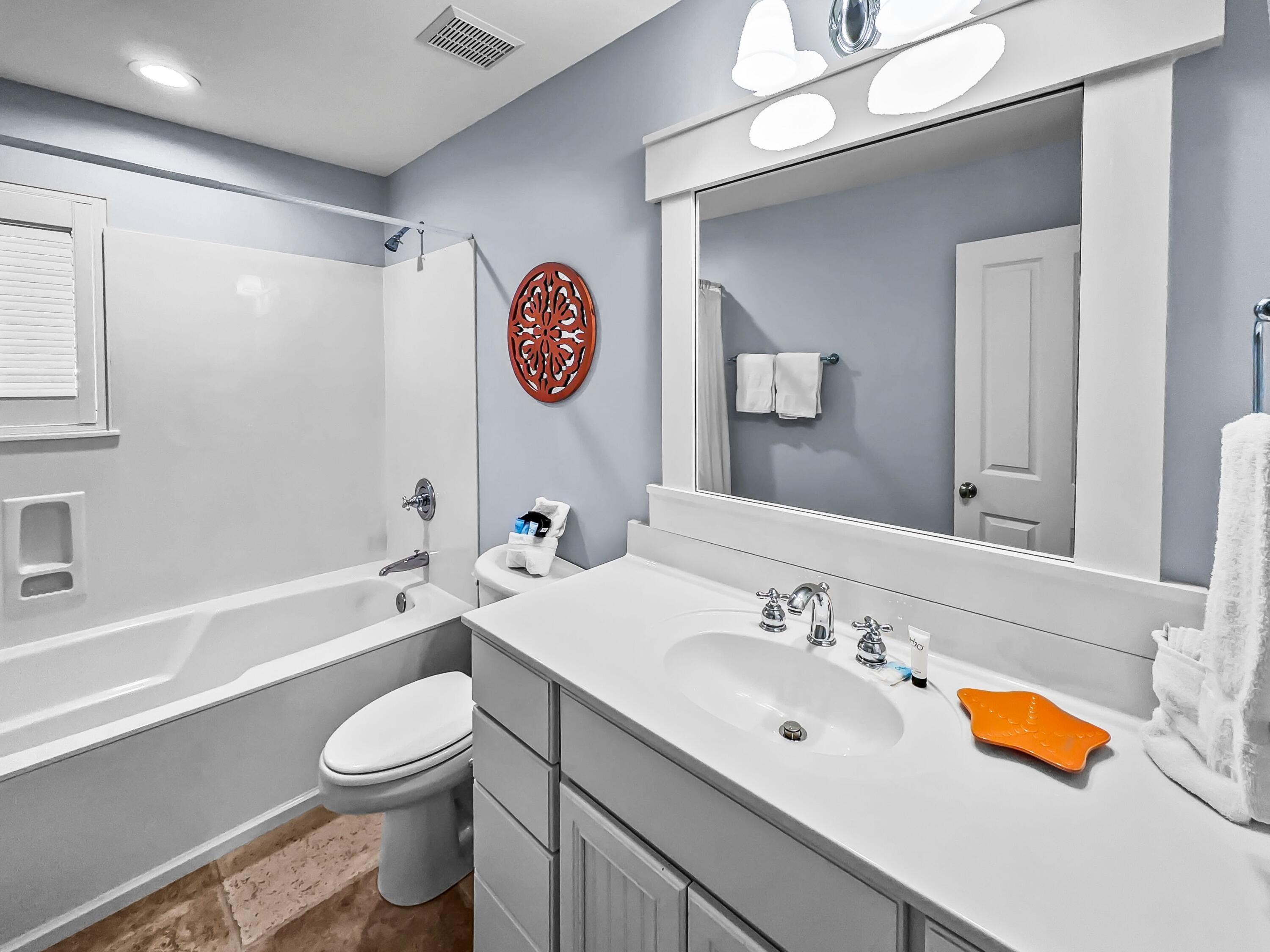 LAUREL GROVE - Residential