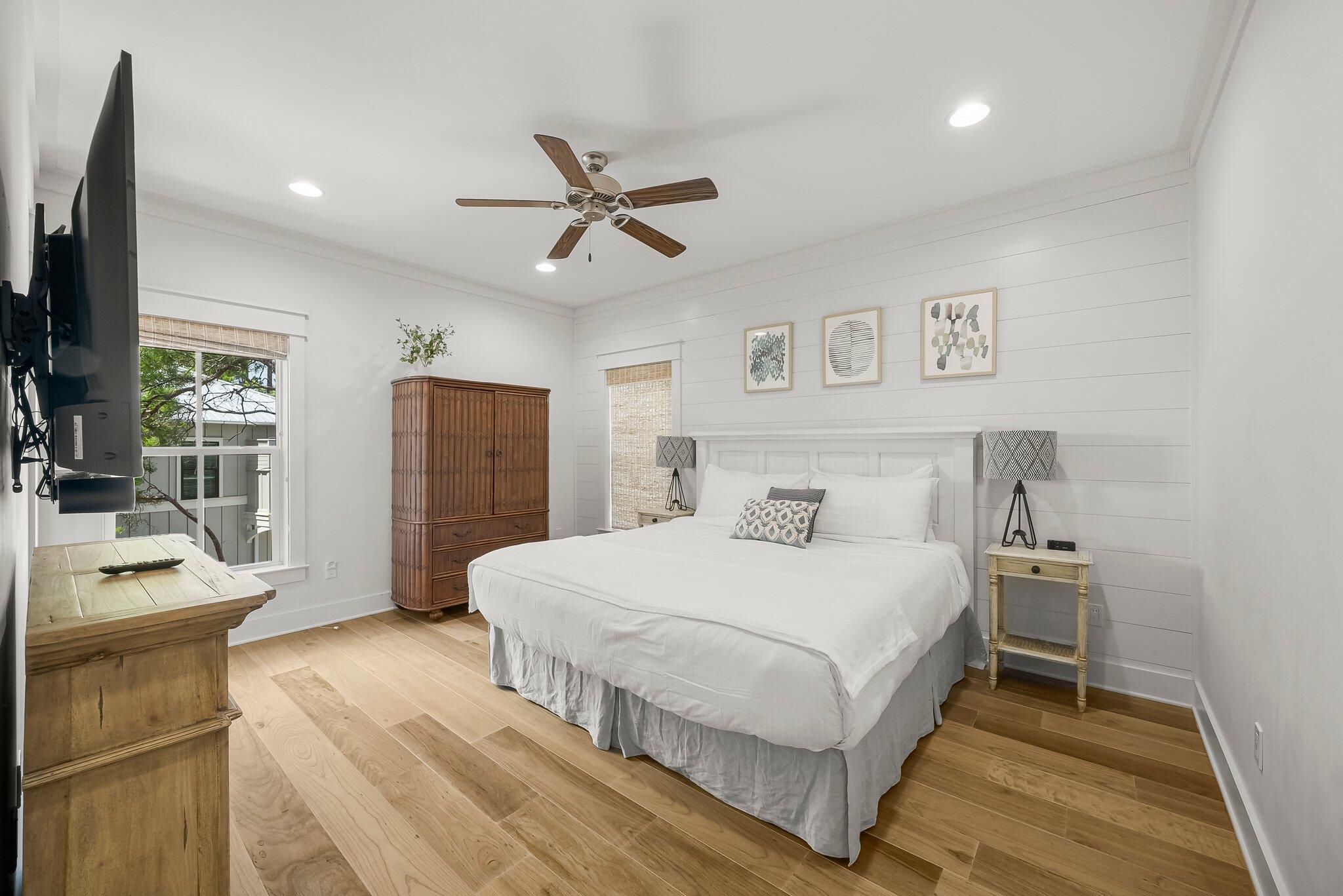 MAGNOLIA COTTAGES - Residential