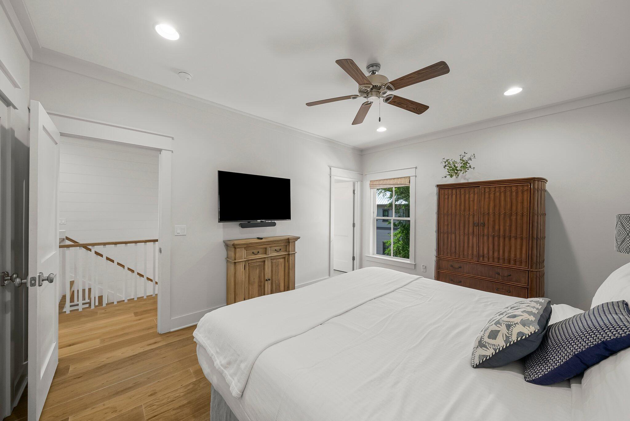 MAGNOLIA COTTAGES - Residential