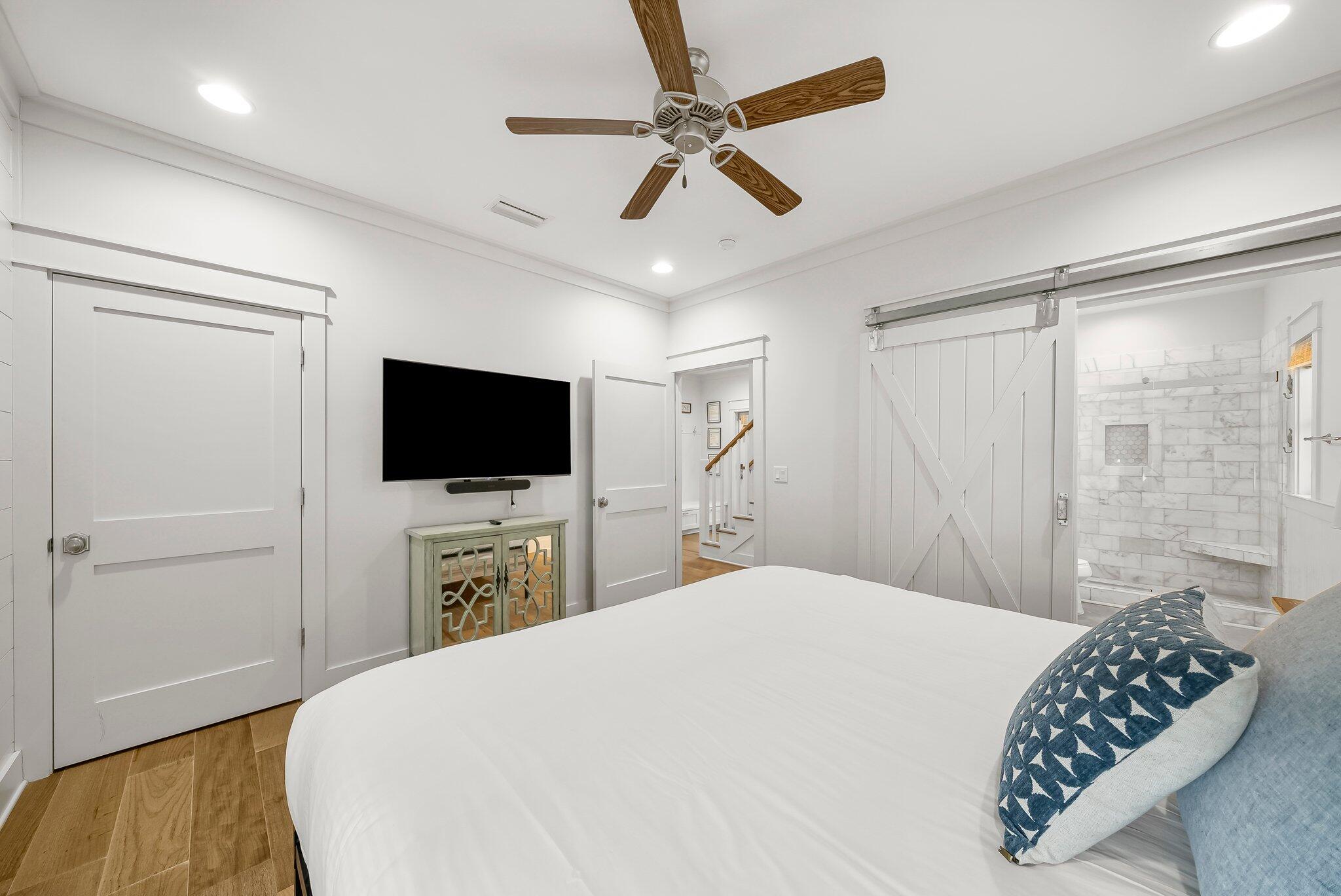 MAGNOLIA COTTAGES - Residential