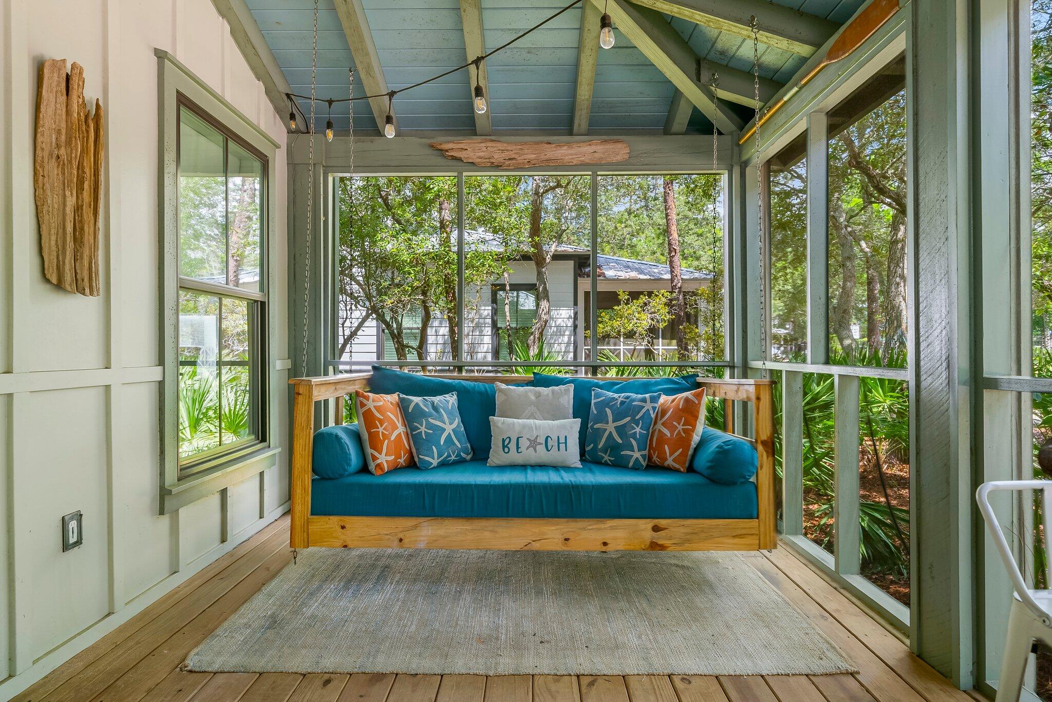 MAGNOLIA COTTAGES - Residential