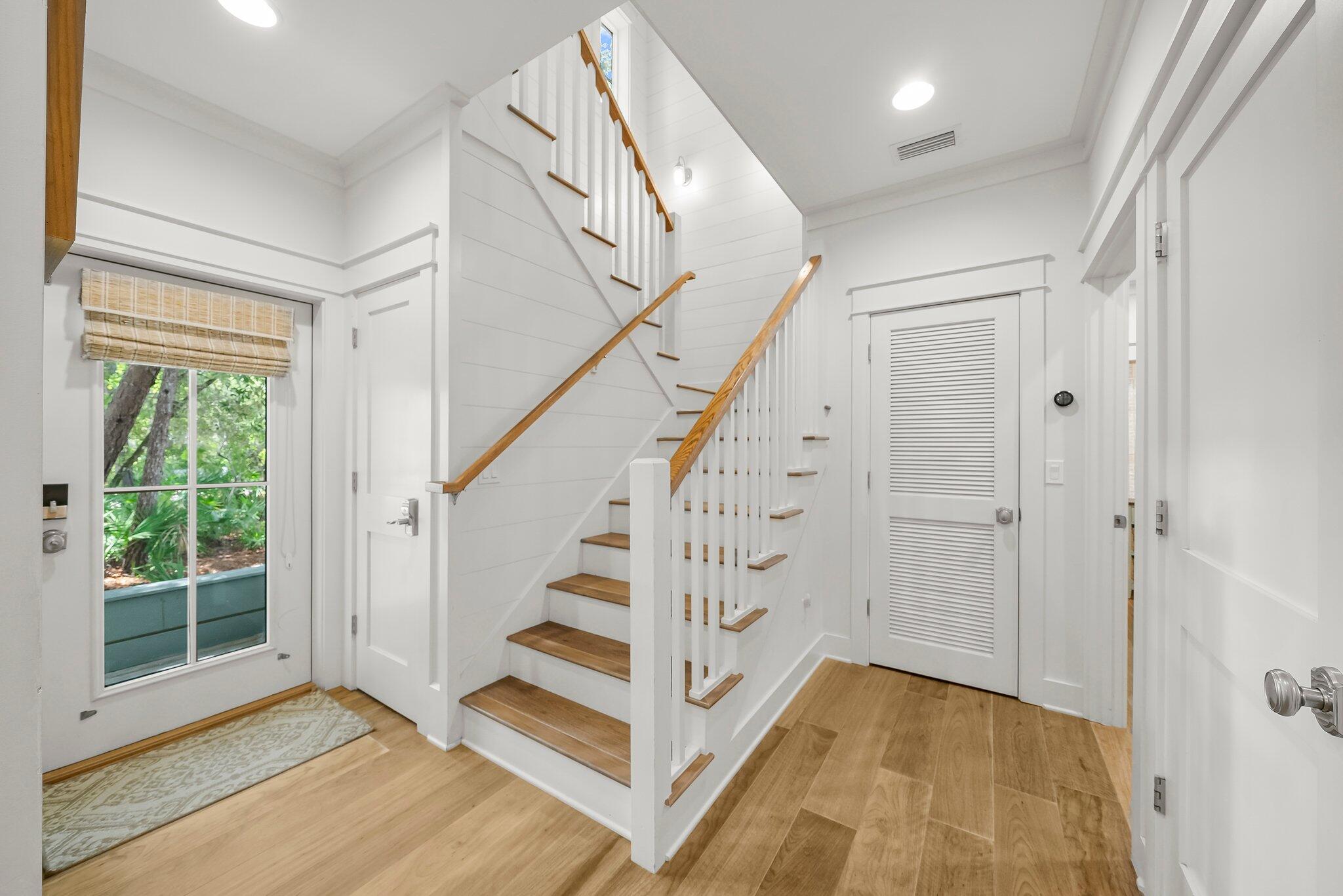 MAGNOLIA COTTAGES - Residential