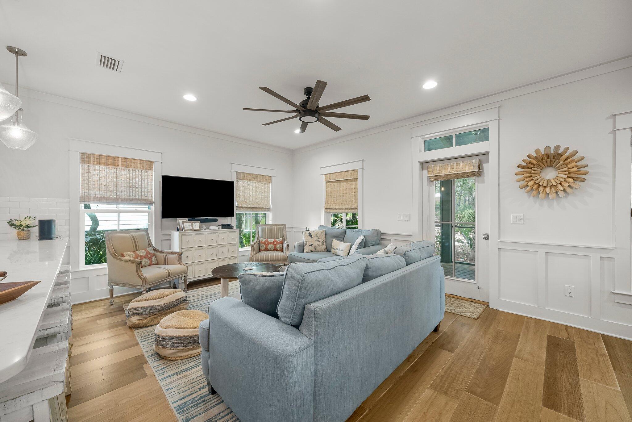 MAGNOLIA COTTAGES - Residential