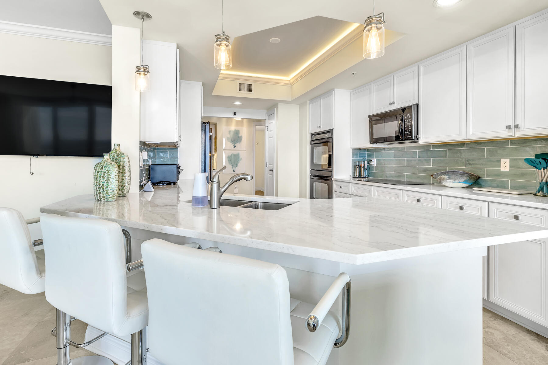 ONE BEACH CLUB DRIVE - Residential