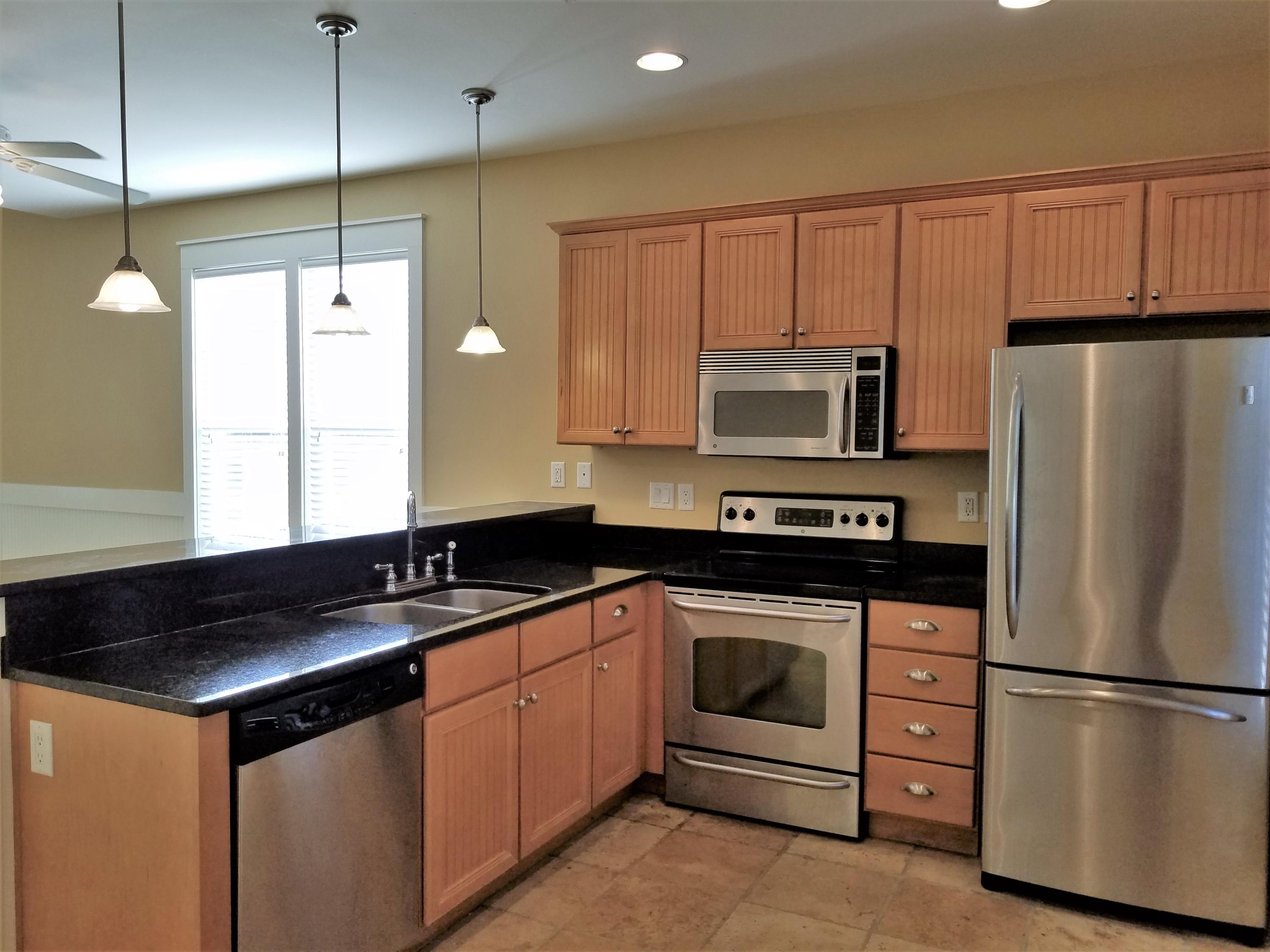 LAUREL GROVE - Residential