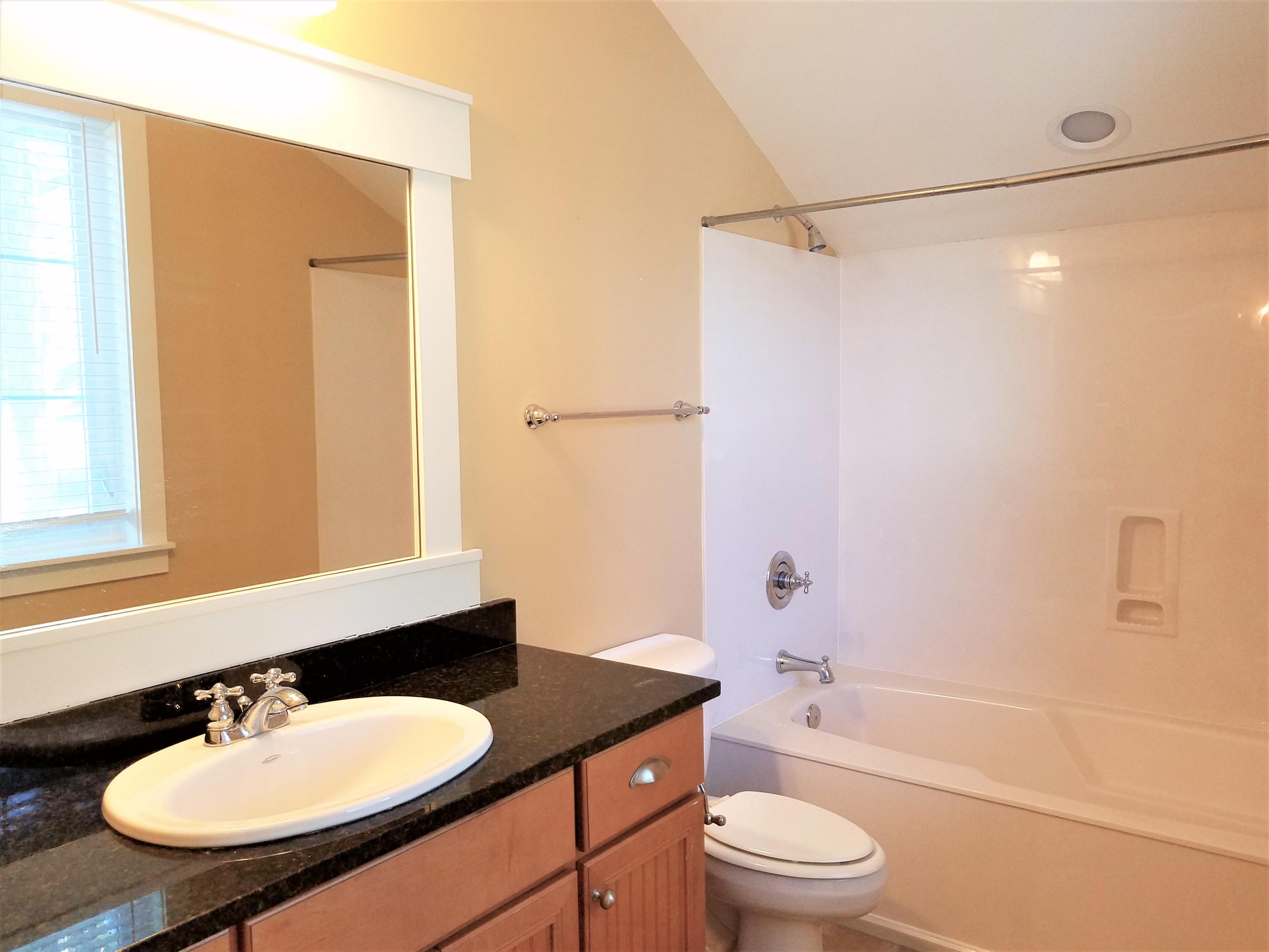 LAUREL GROVE - Residential