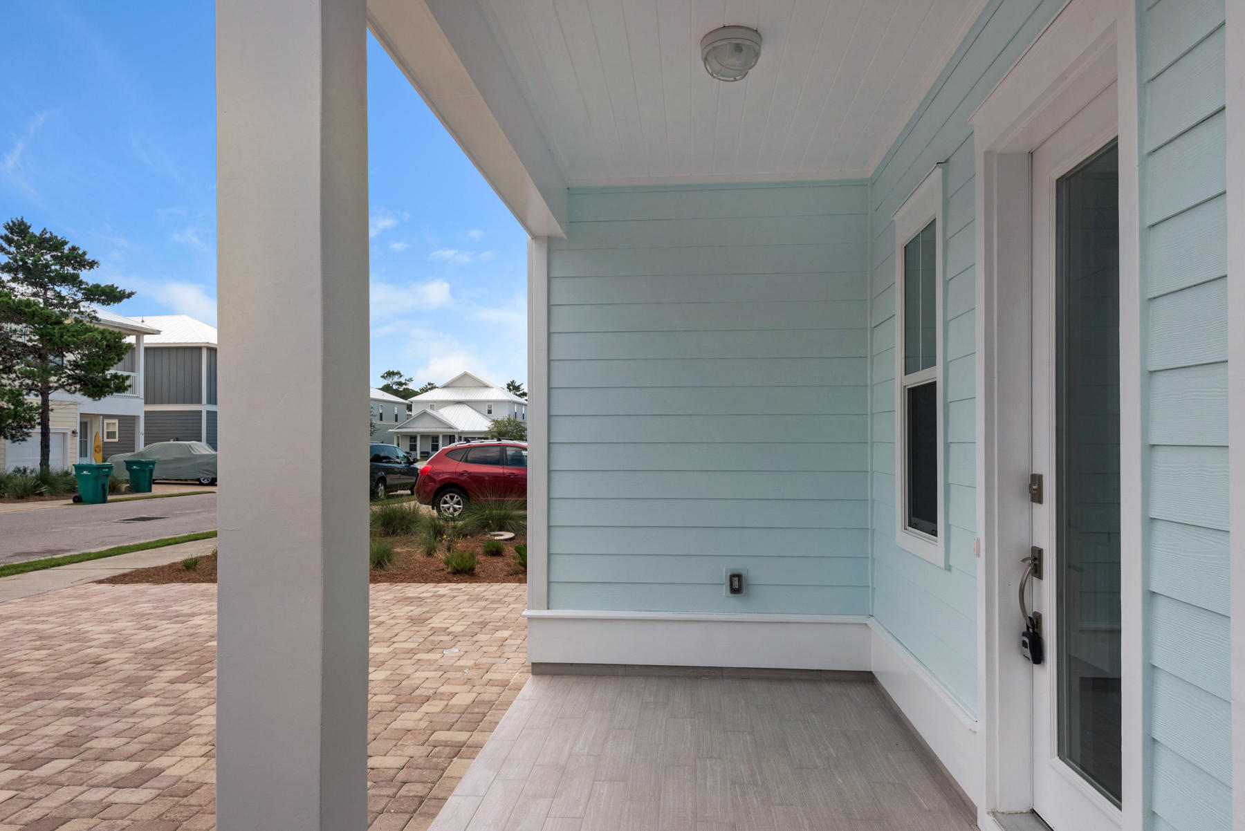 GULF REFLECTIONS - Residential