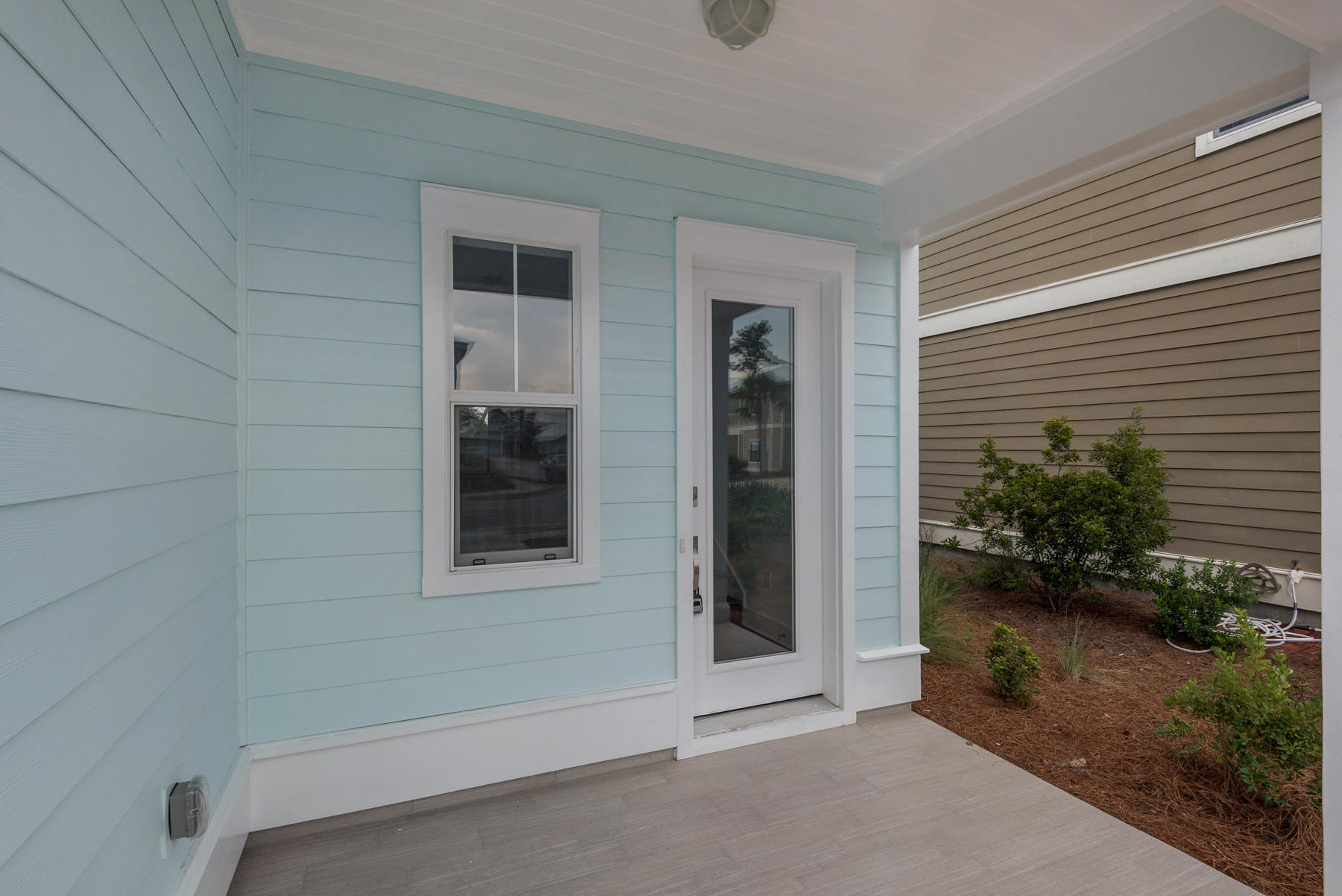 GULF REFLECTIONS - Residential