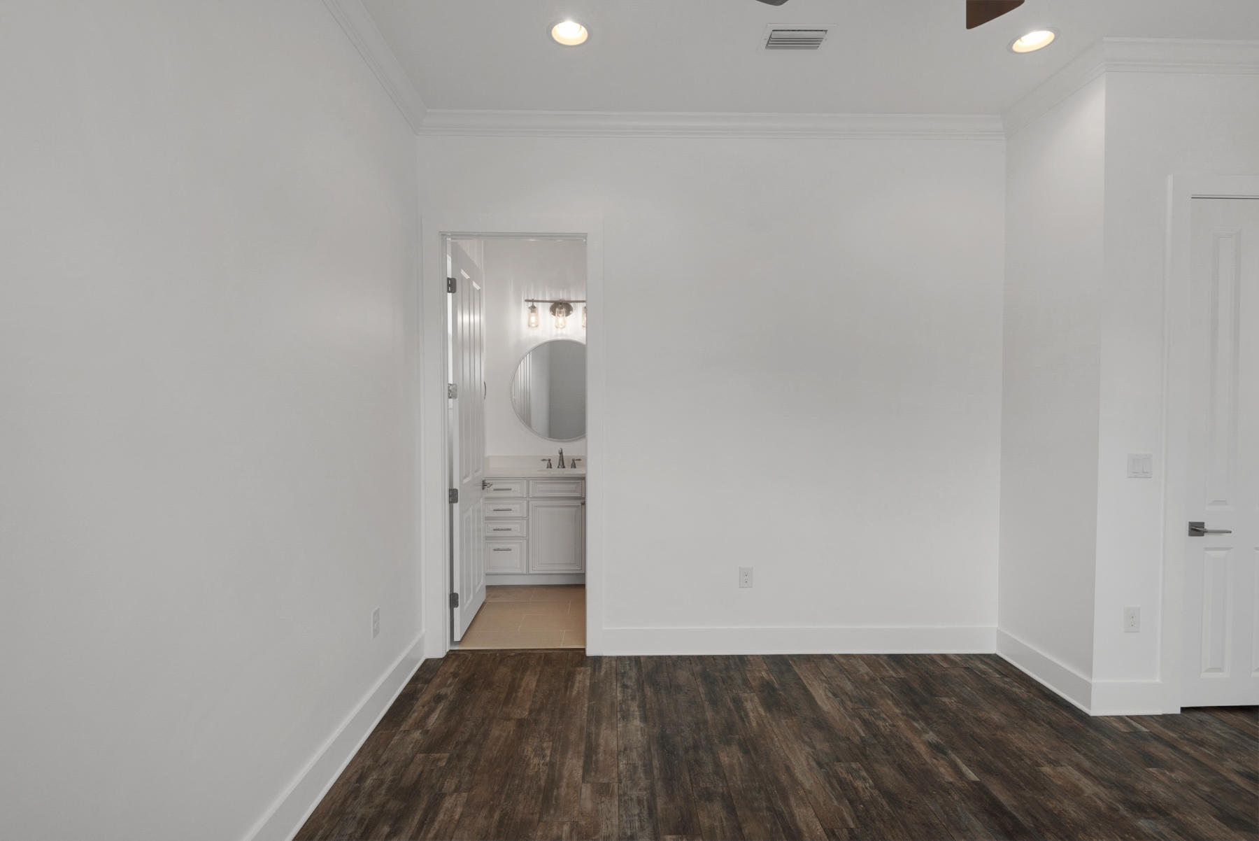 GULF REFLECTIONS - Residential