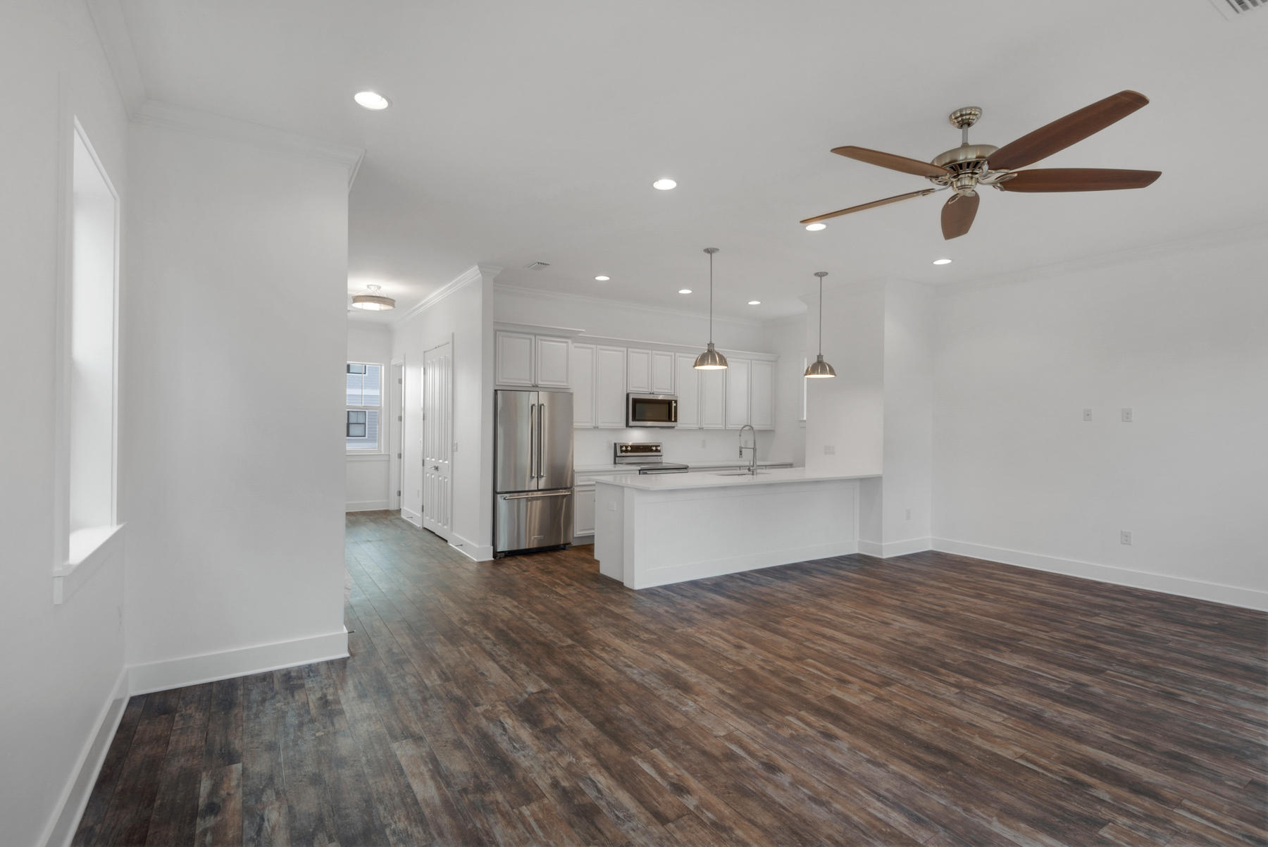 GULF REFLECTIONS - Residential