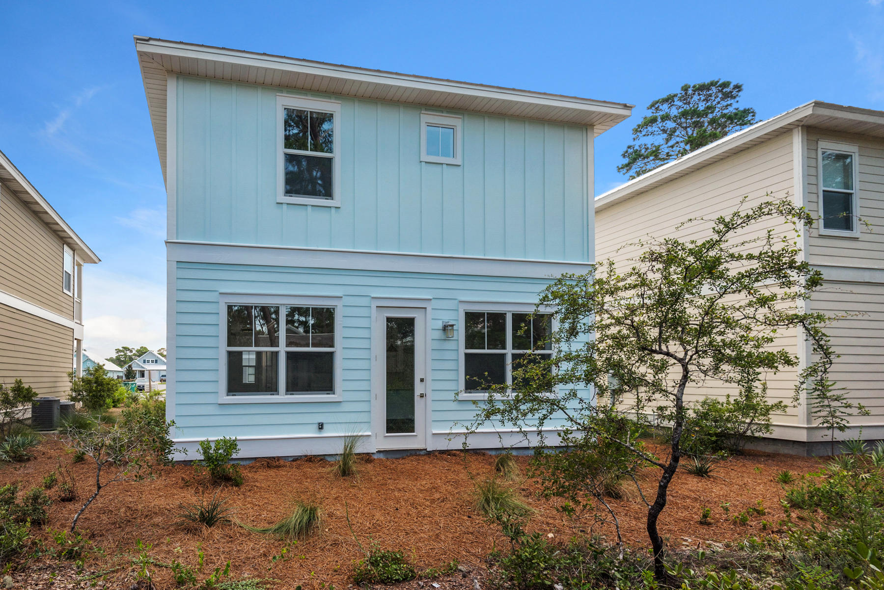 GULF REFLECTIONS - Residential