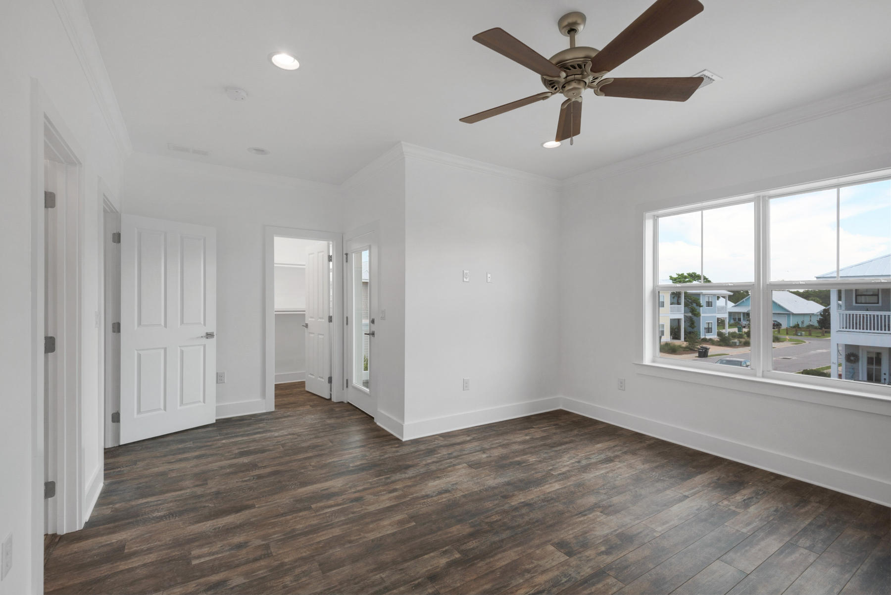 GULF REFLECTIONS - Residential