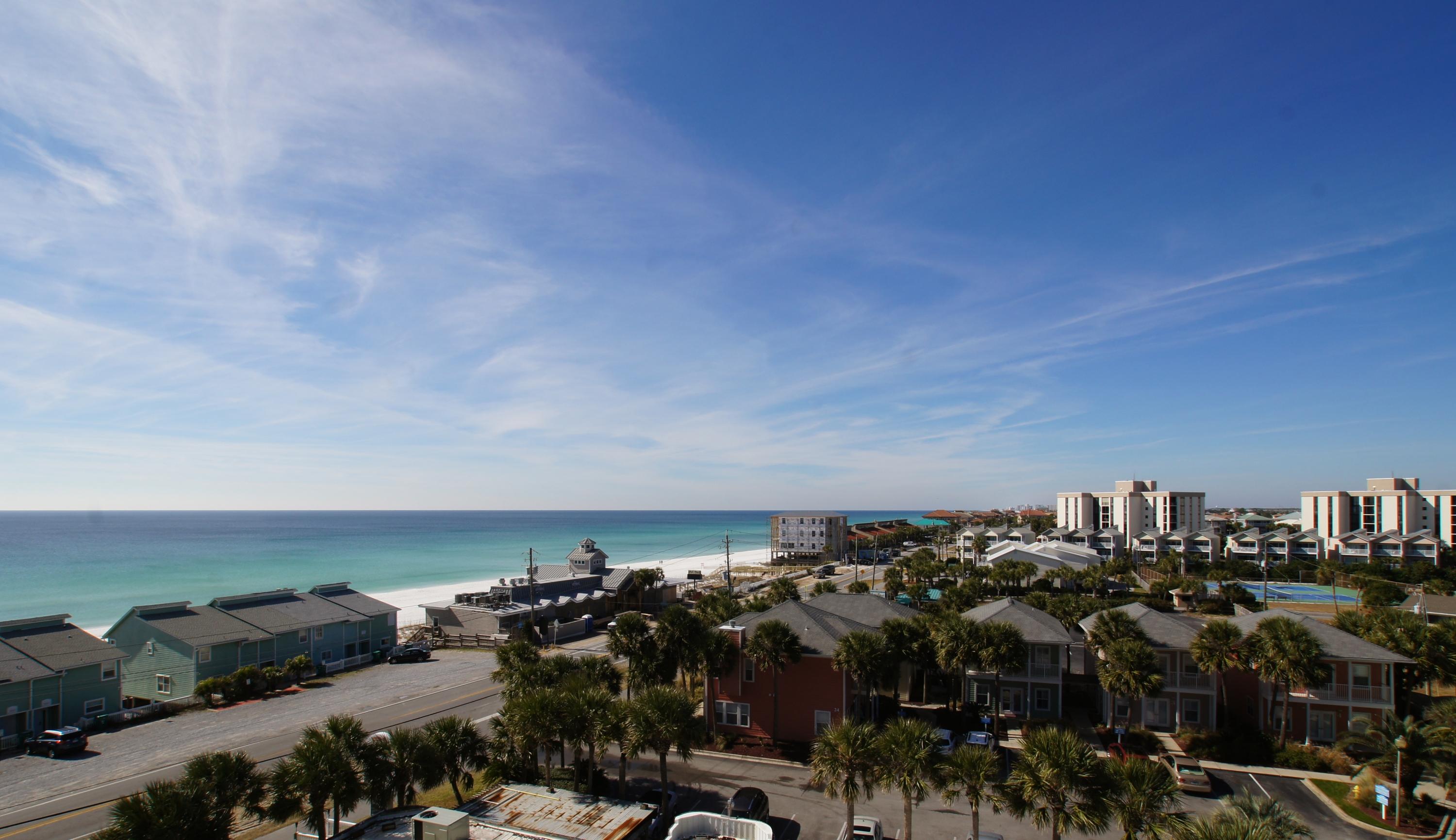 LEEWARD KEY - Residential