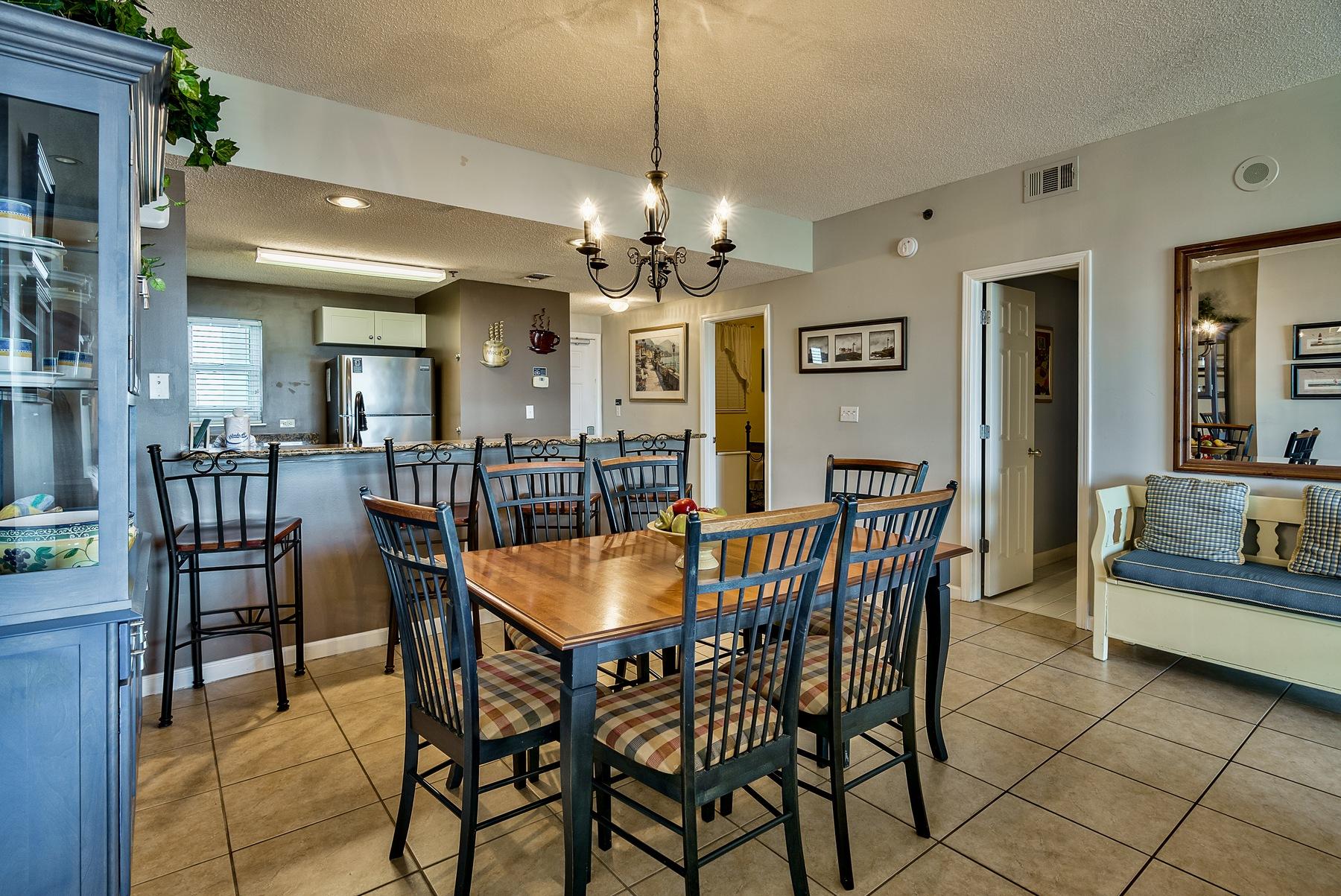 LEEWARD KEY - Residential