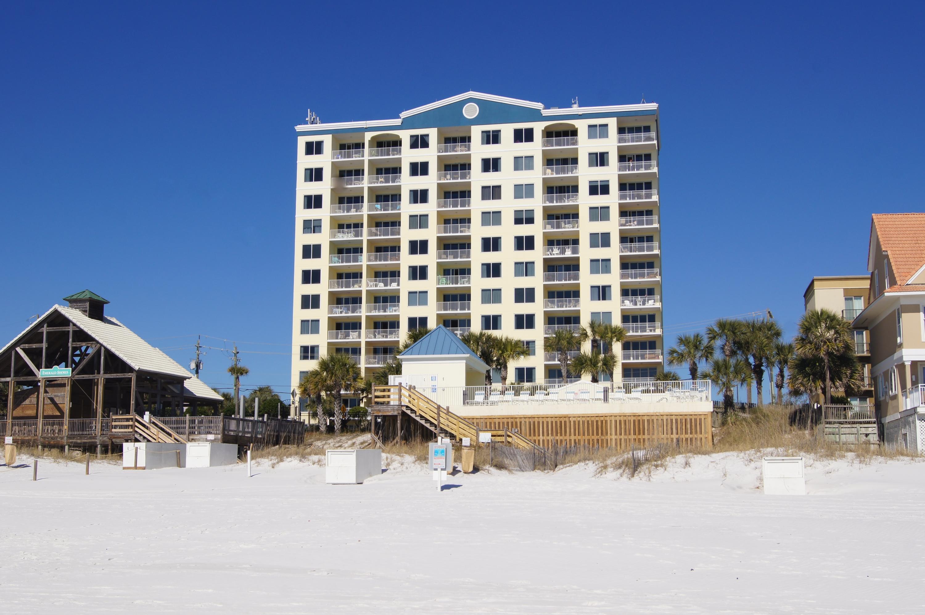 LEEWARD KEY - Residential