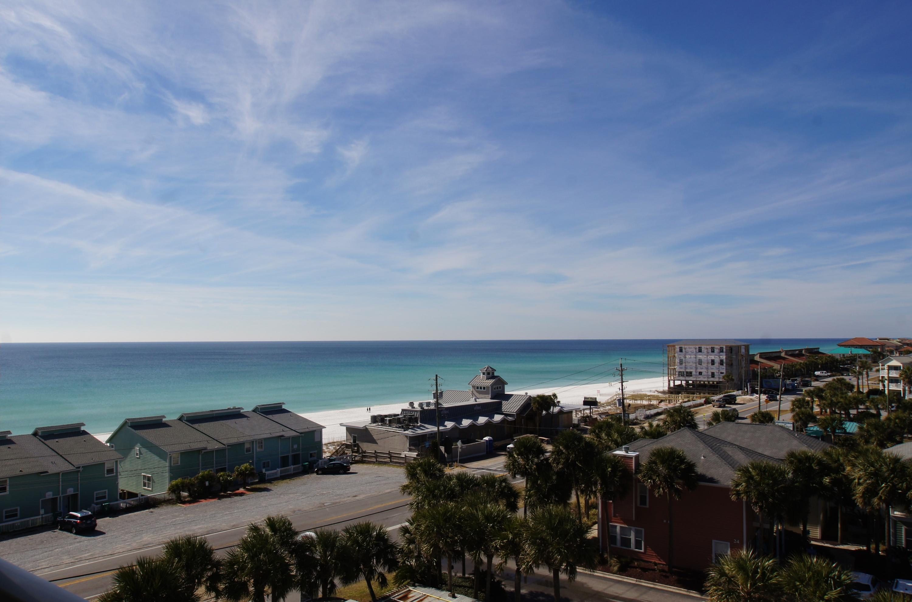 LEEWARD KEY - Residential