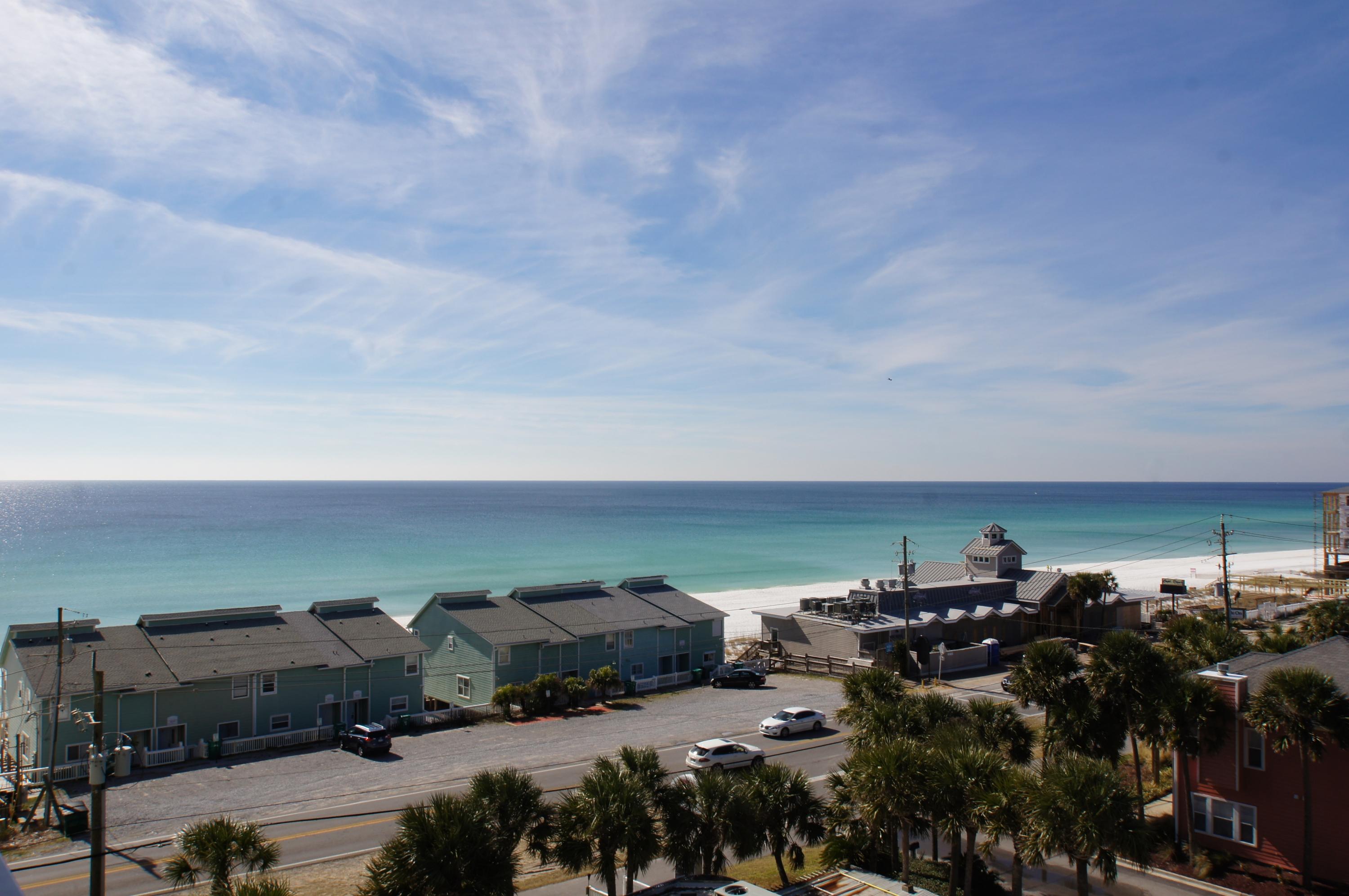 LEEWARD KEY - Residential