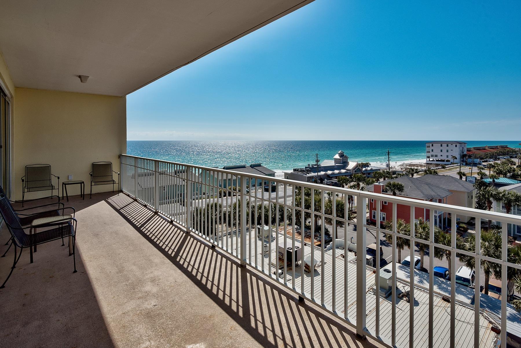 LEEWARD KEY - Residential