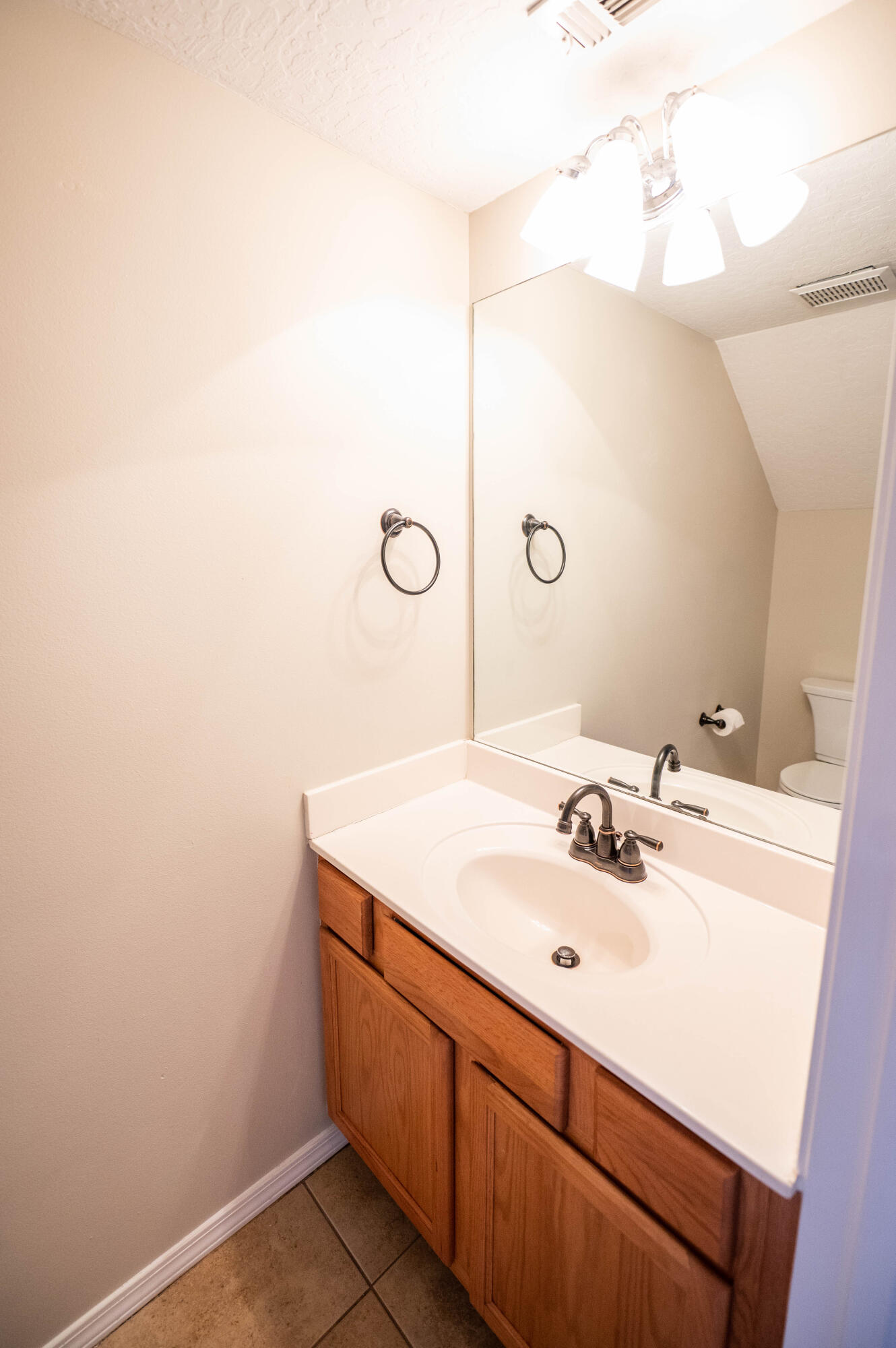 Shay Lin Townhomes - Residential